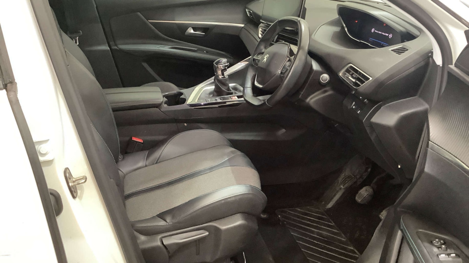 Used Peugeot 3008 2021 for sale - 77313749: Photo 10