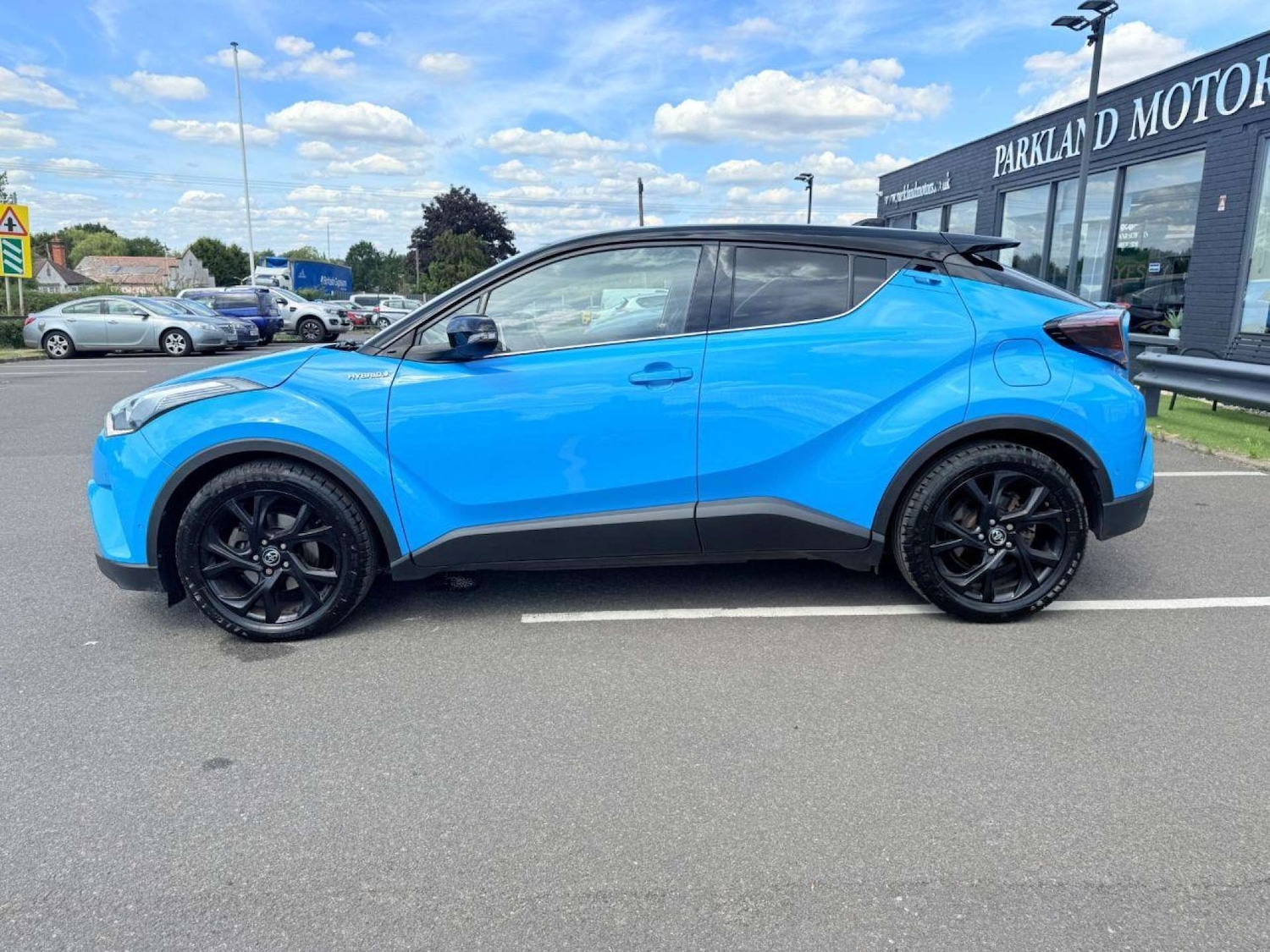 Used Toyota C-HR 2019 for sale - 76065842: Photo 4