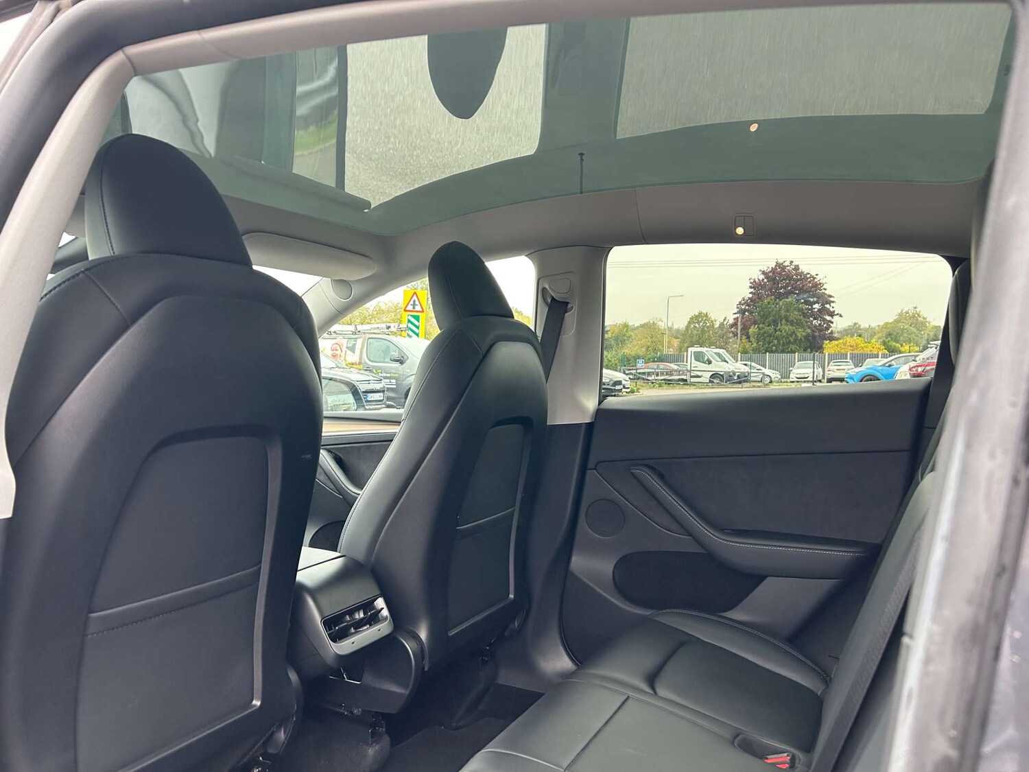 Used Tesla Model Y 2023 for sale - 75966391: Photo 22