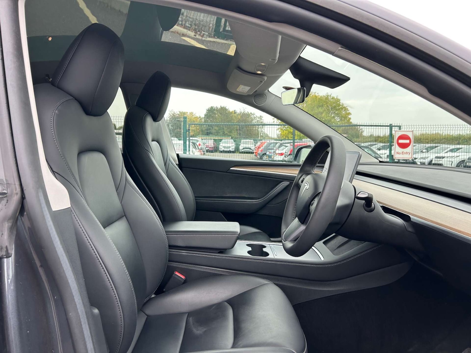 Used Tesla Model Y 2023 for sale - 75966391: Photo 32