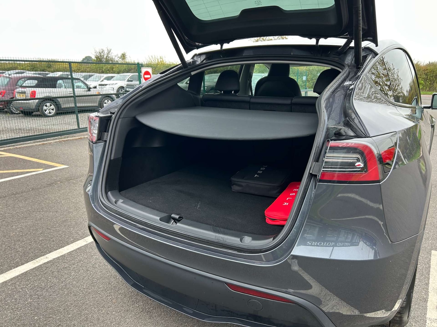 Used Tesla Model Y 2023 for sale - 75966391: Photo 36