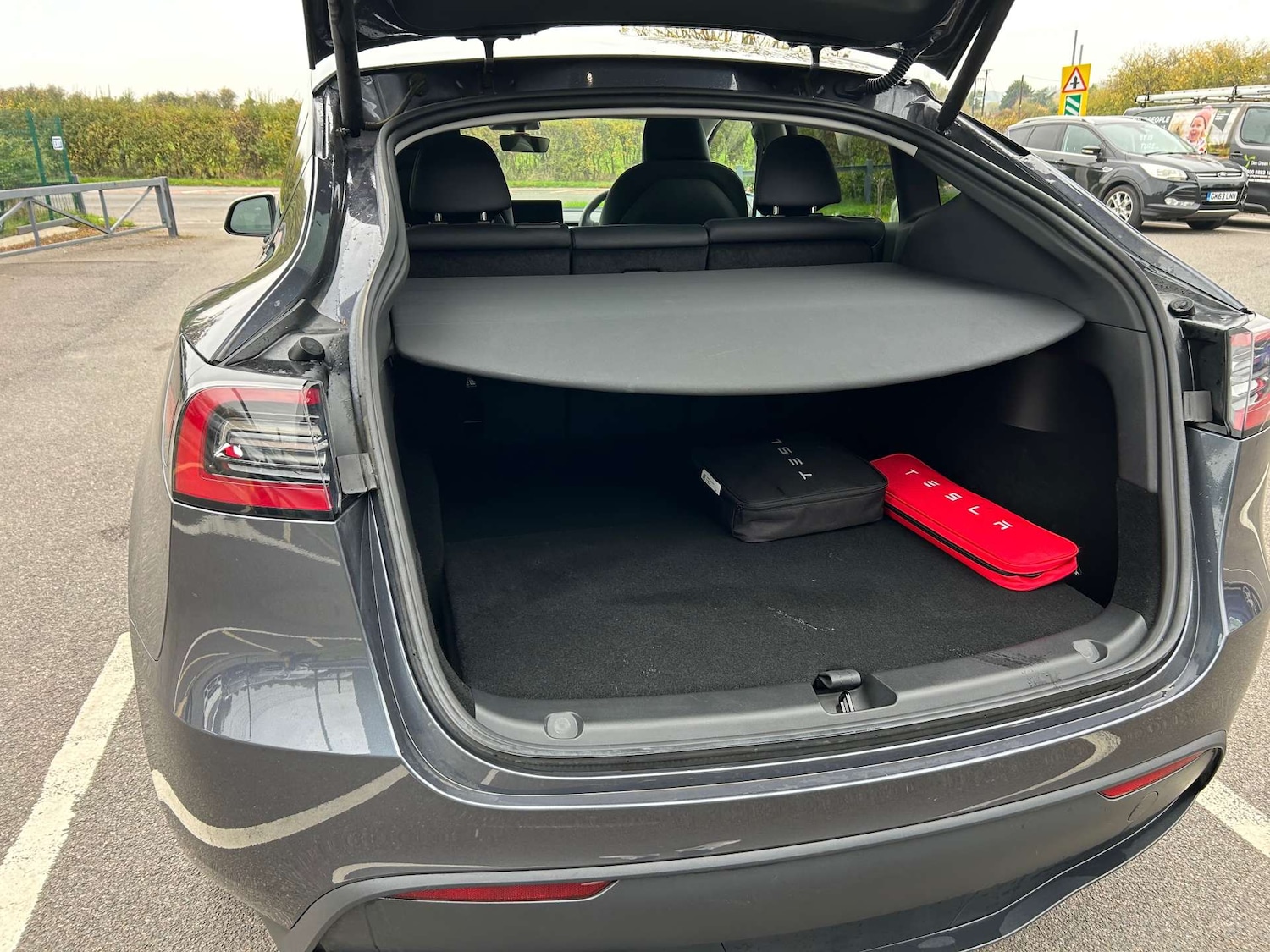 Used Tesla Model Y 2023 for sale - 75966391: Photo 38