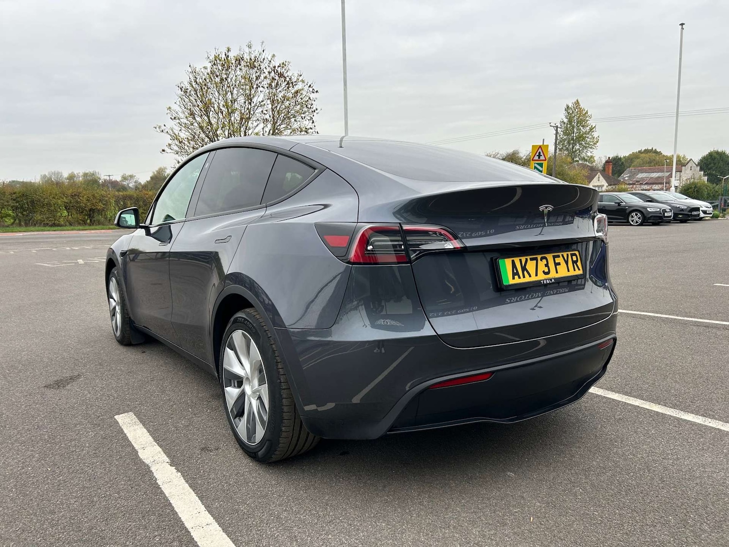 Used Tesla Model Y 2023 for sale - 75966391: Photo 6