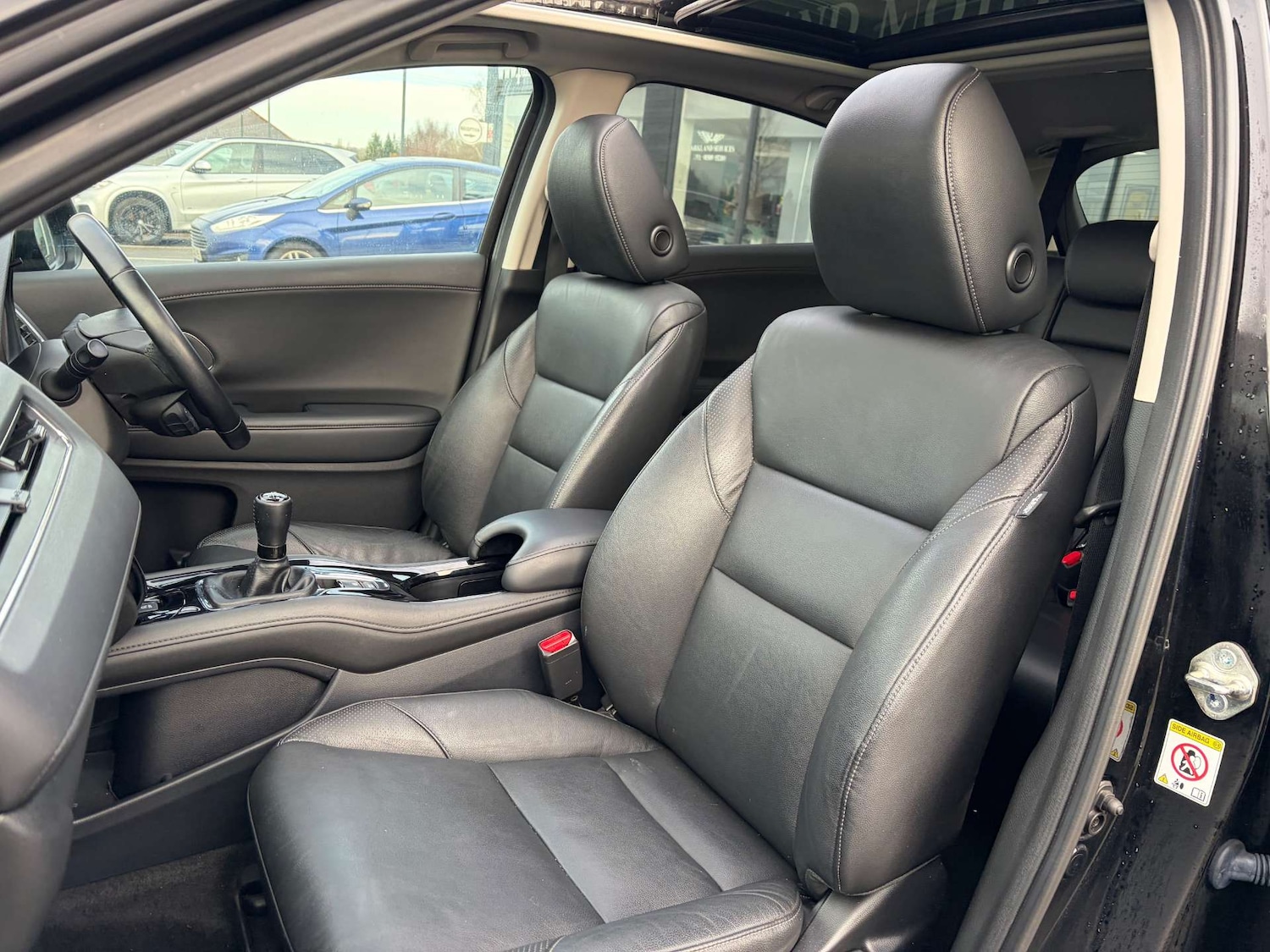 Used Honda HR-V 2018 for sale - 76846923: Photo 15