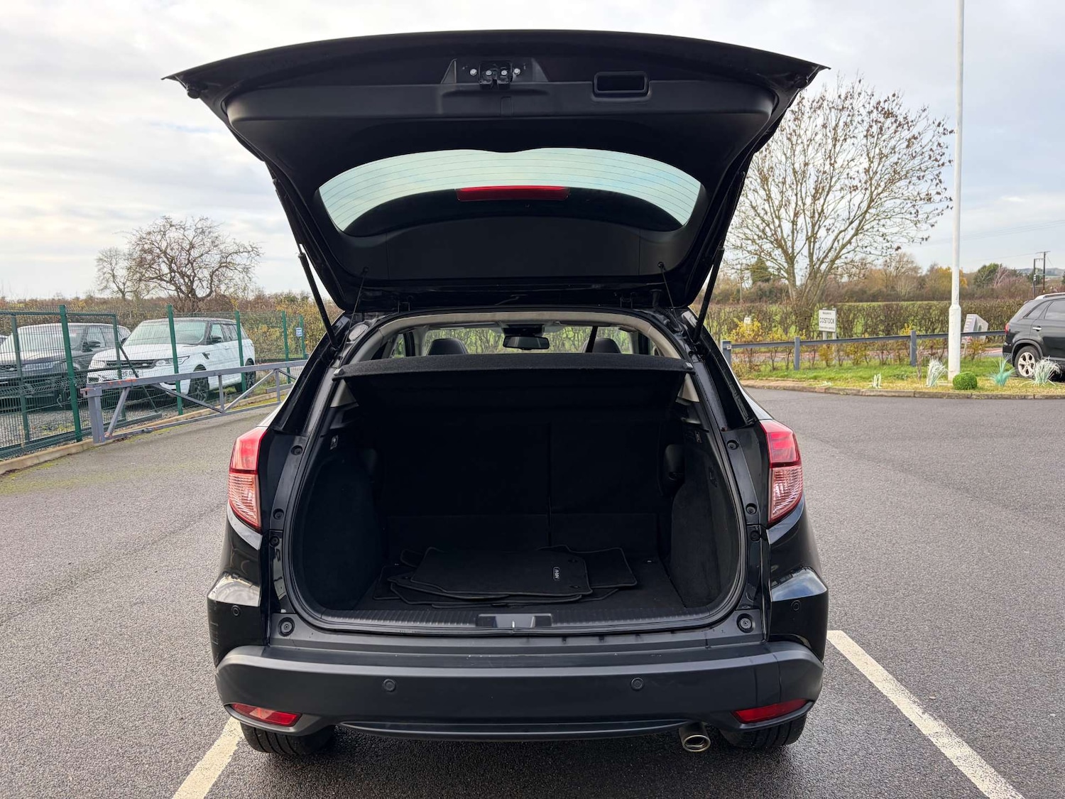 Used Honda HR-V 2018 for sale - 76846923: Photo 23