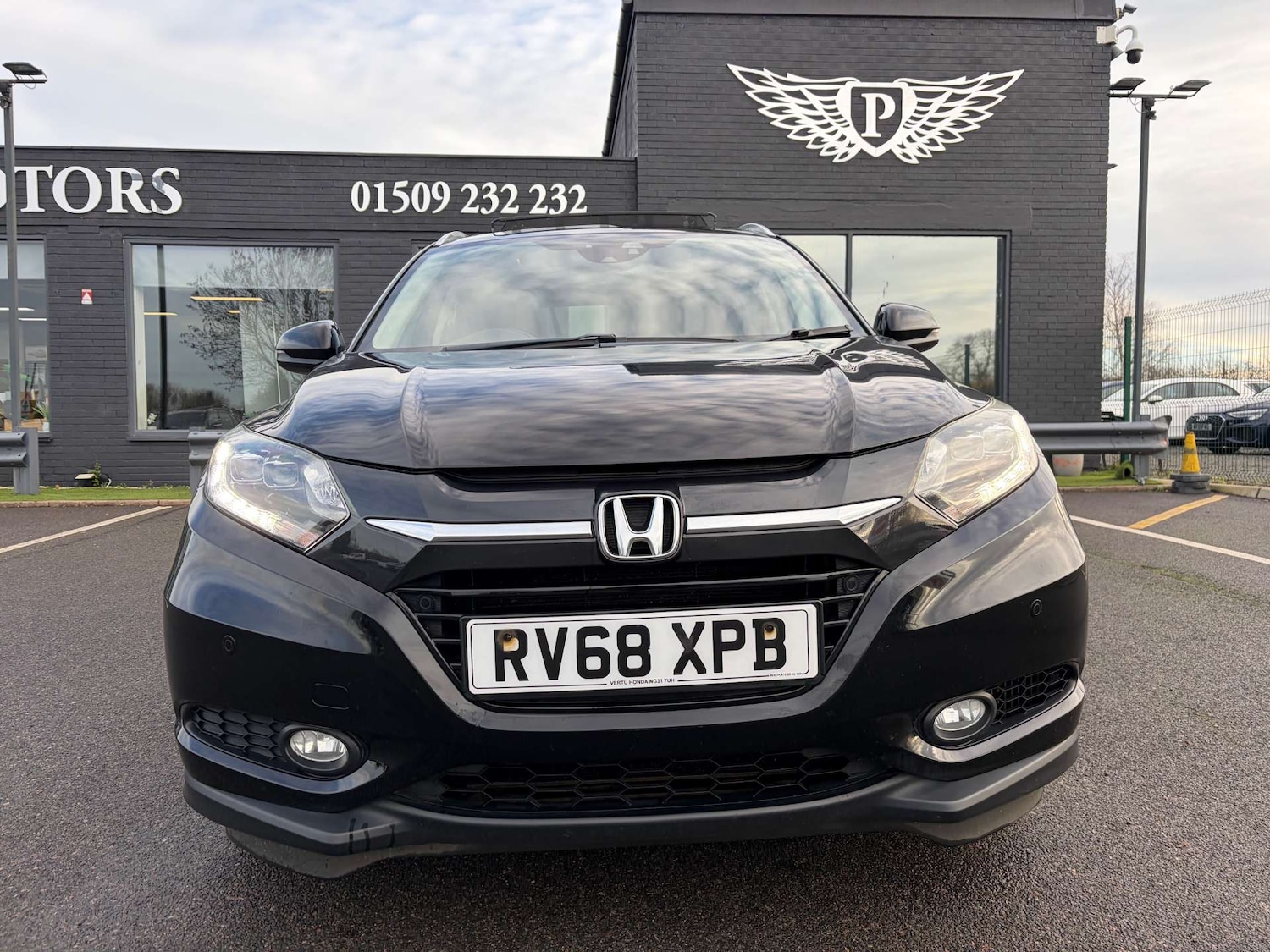 Used Honda HR-V 2018 for sale - 76846923: Photo 3