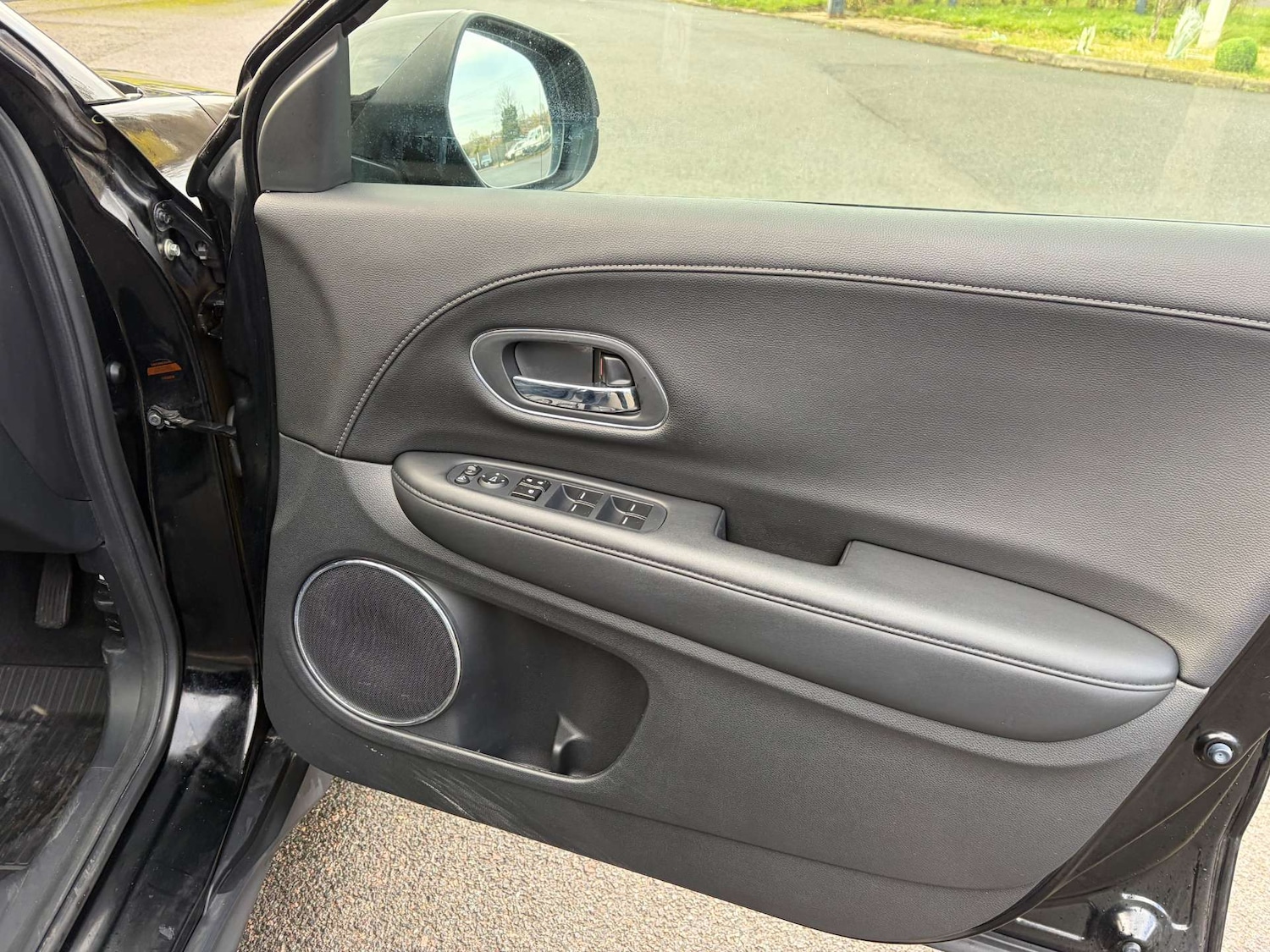 Used Honda HR-V 2018 for sale - 76846923: Photo 36