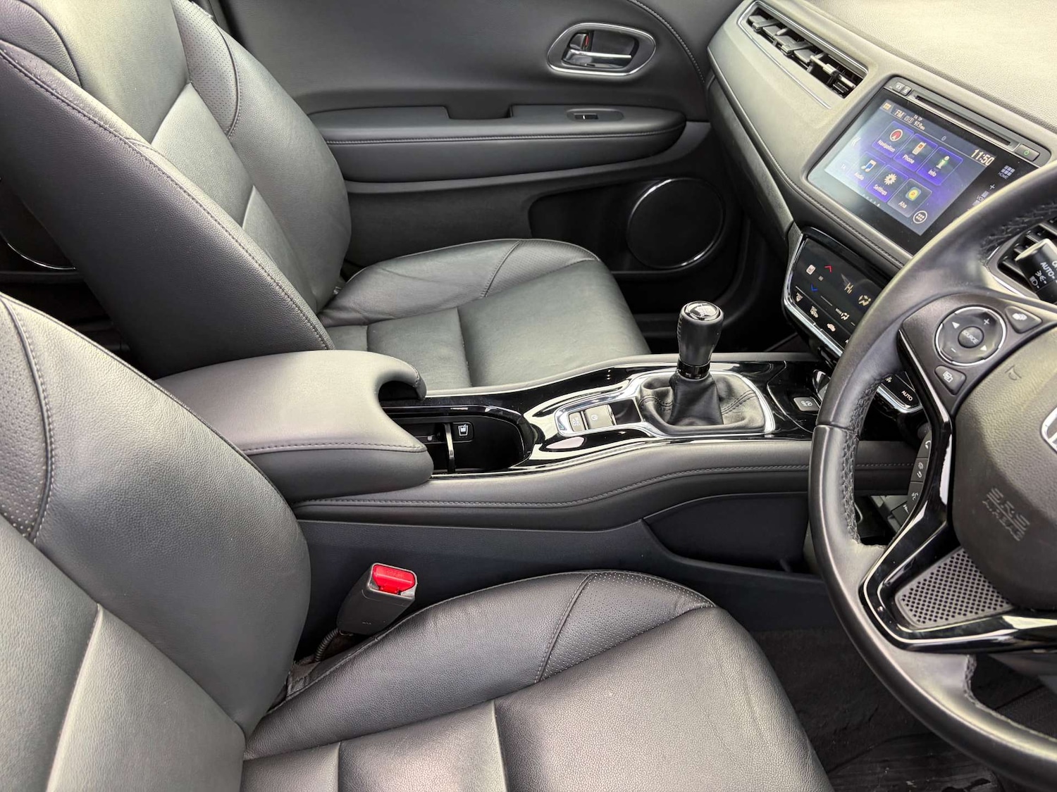 Used Honda HR-V 2018 for sale - 76846923: Photo 49