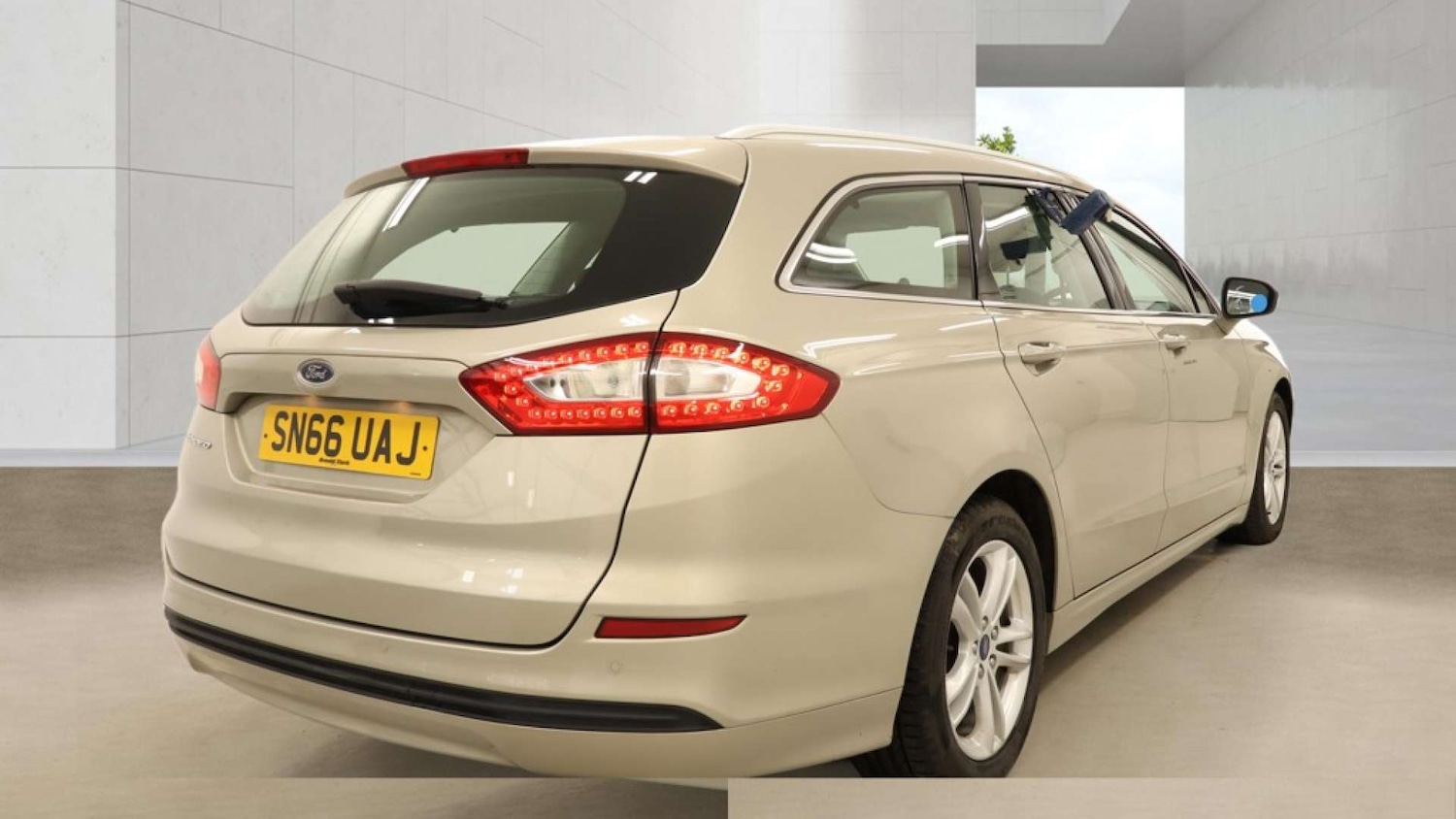 Used Ford Mondeo 2016 for sale - 78211844: Photo 5