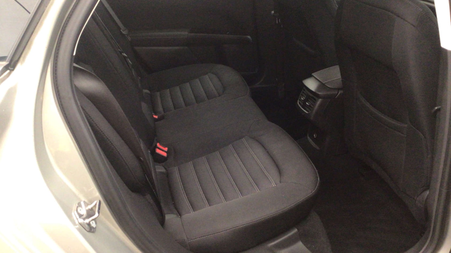 Used Ford Mondeo 2016 for sale - 78211844: Photo 9