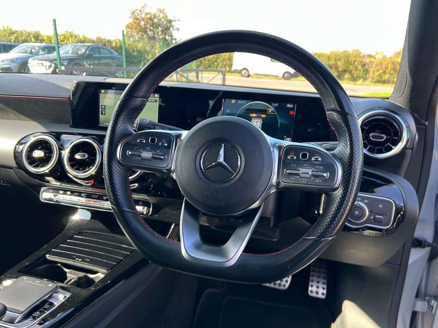 Used Mercedes-Benz A-Class 2018 for sale - 75966406: Photo 46