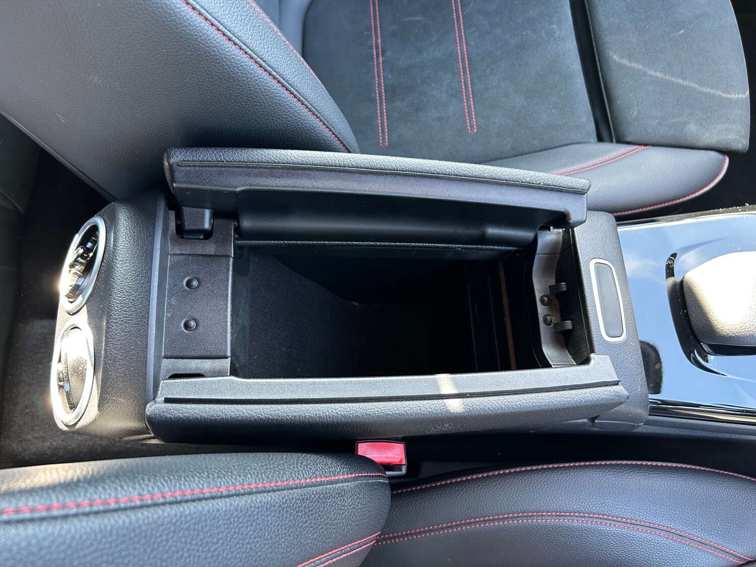 Used Mercedes-Benz A-Class 2018 for sale - 75966406: Photo 53