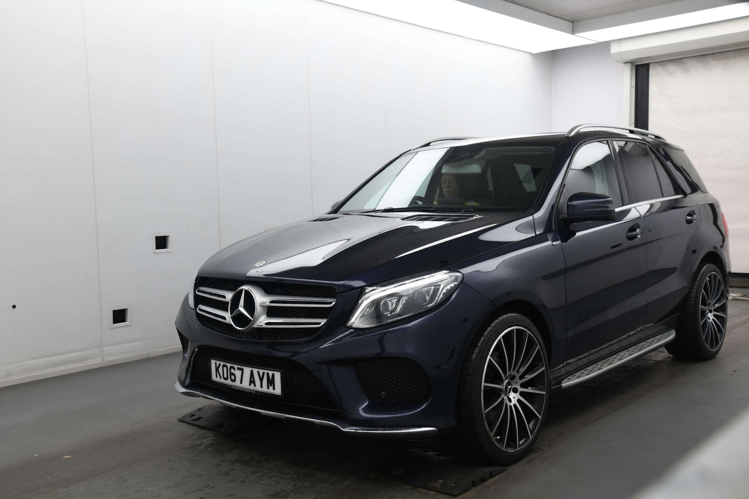 Used Mercedes-Benz GLE 2018 for sale - 77721657: Photo 3