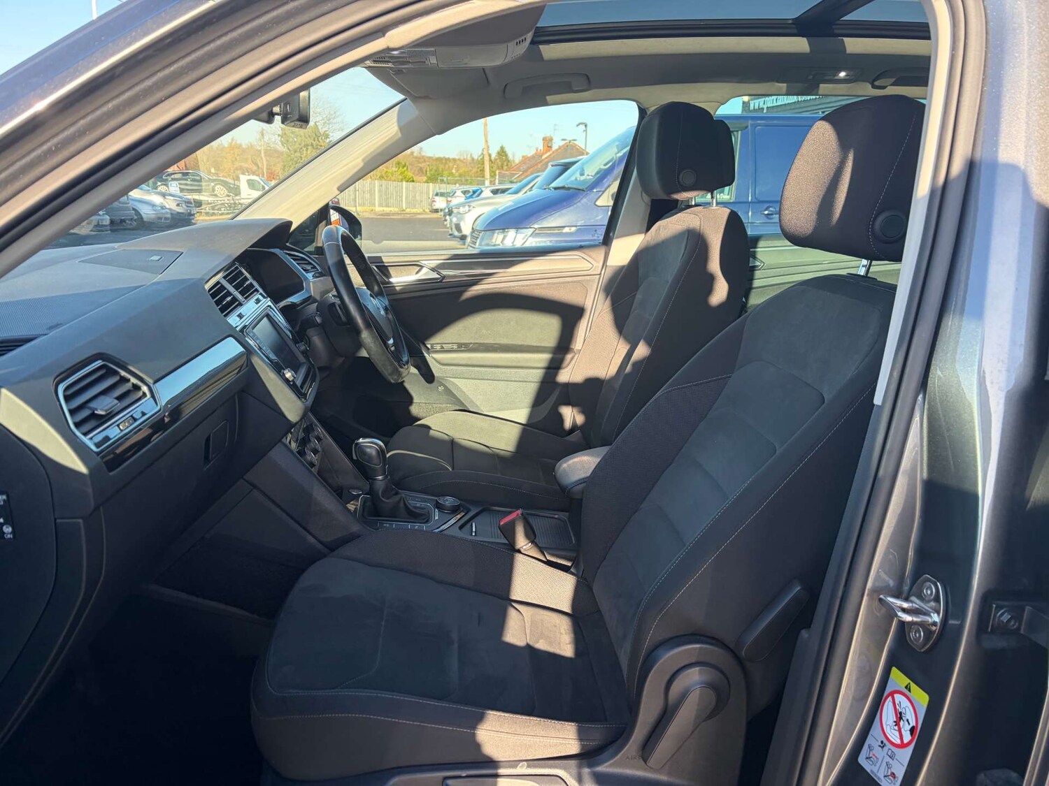 Used Volkswagen Tiguan 2017 for sale - 76404396: Photo 14