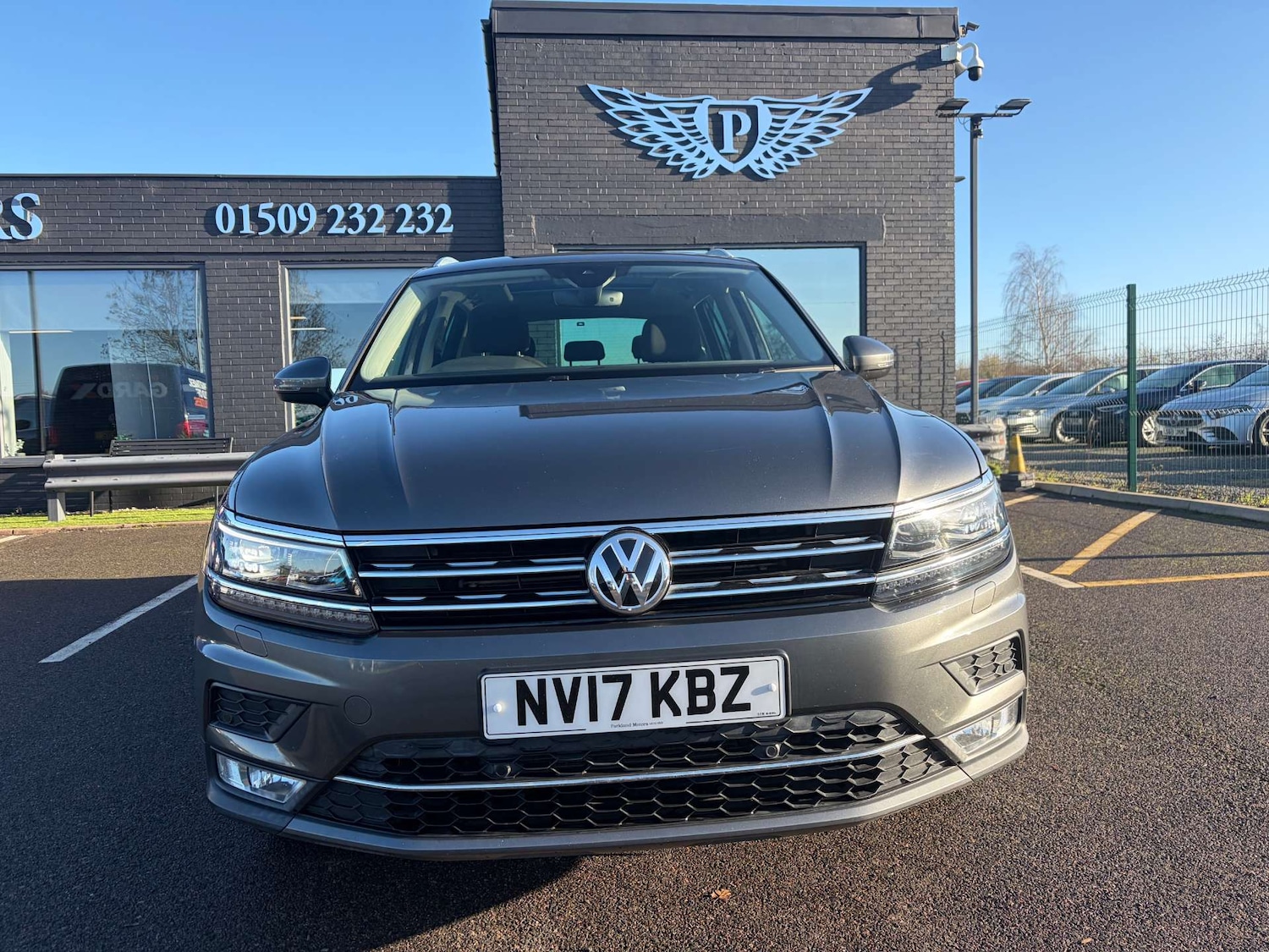 Used Volkswagen Tiguan 2017 for sale - 76404396: Photo 3