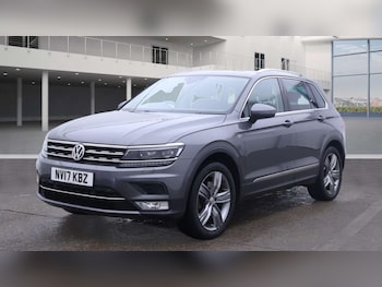 Used Volkswagen Tiguan 2017 for sale - 76404396: Photo