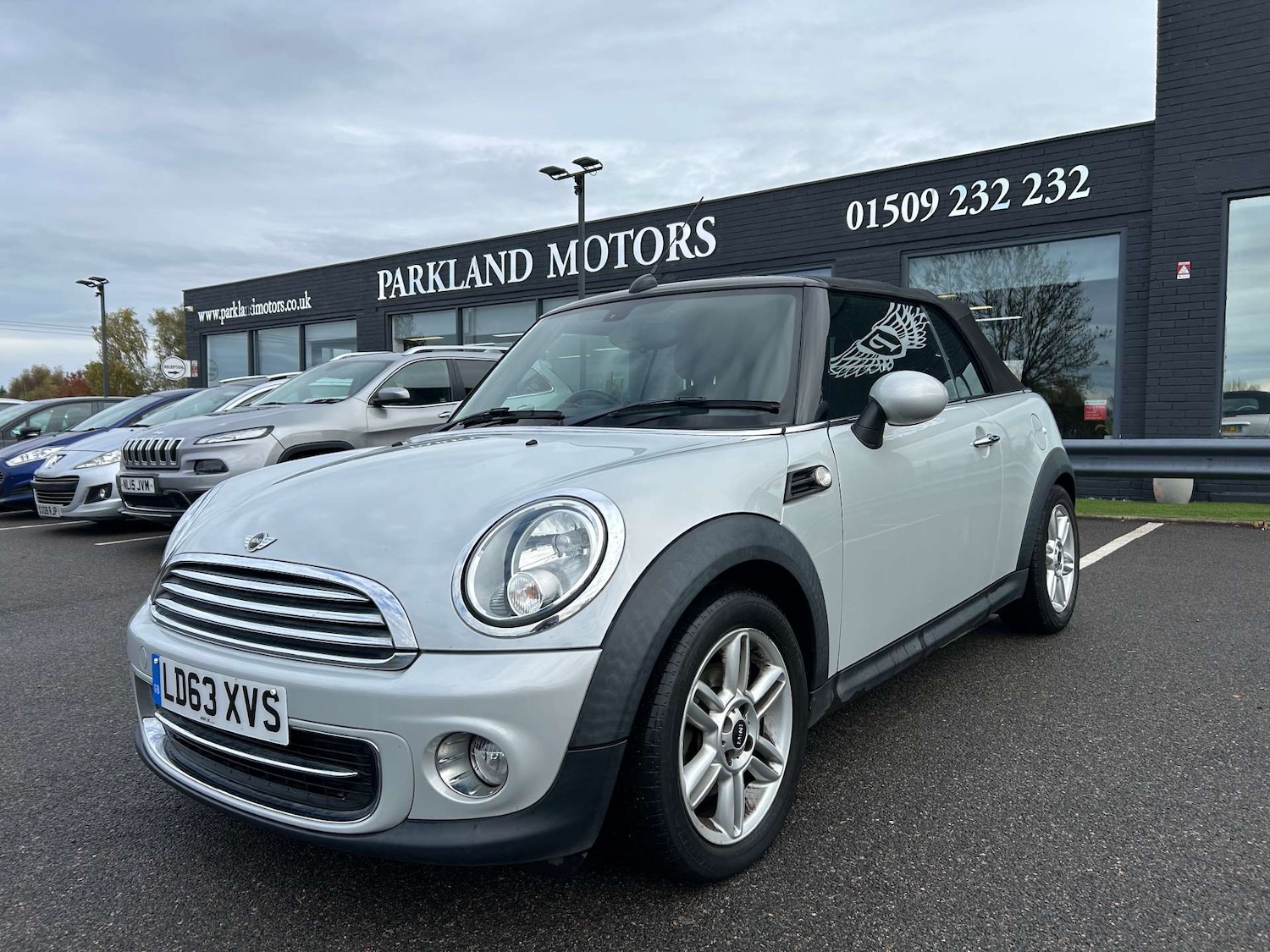 Used MINI Convertible 2014 for sale - 76352633: Photo 15