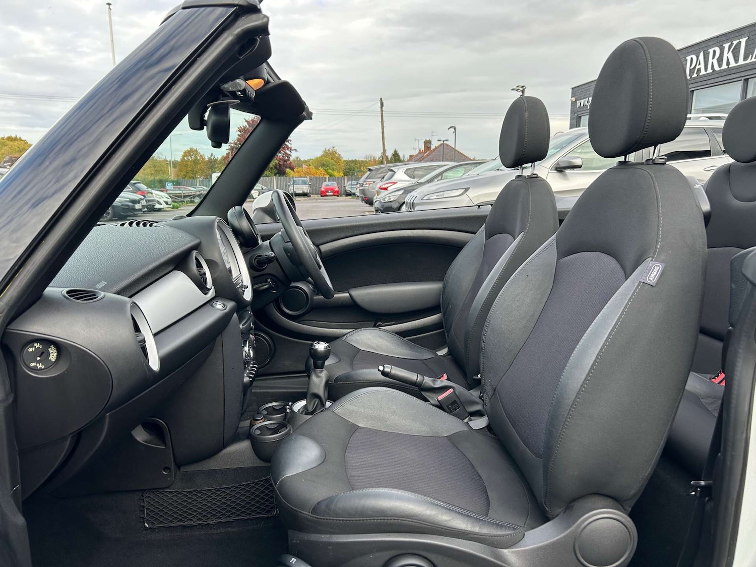 Used MINI Convertible 2014 for sale - 76352633: Photo 23