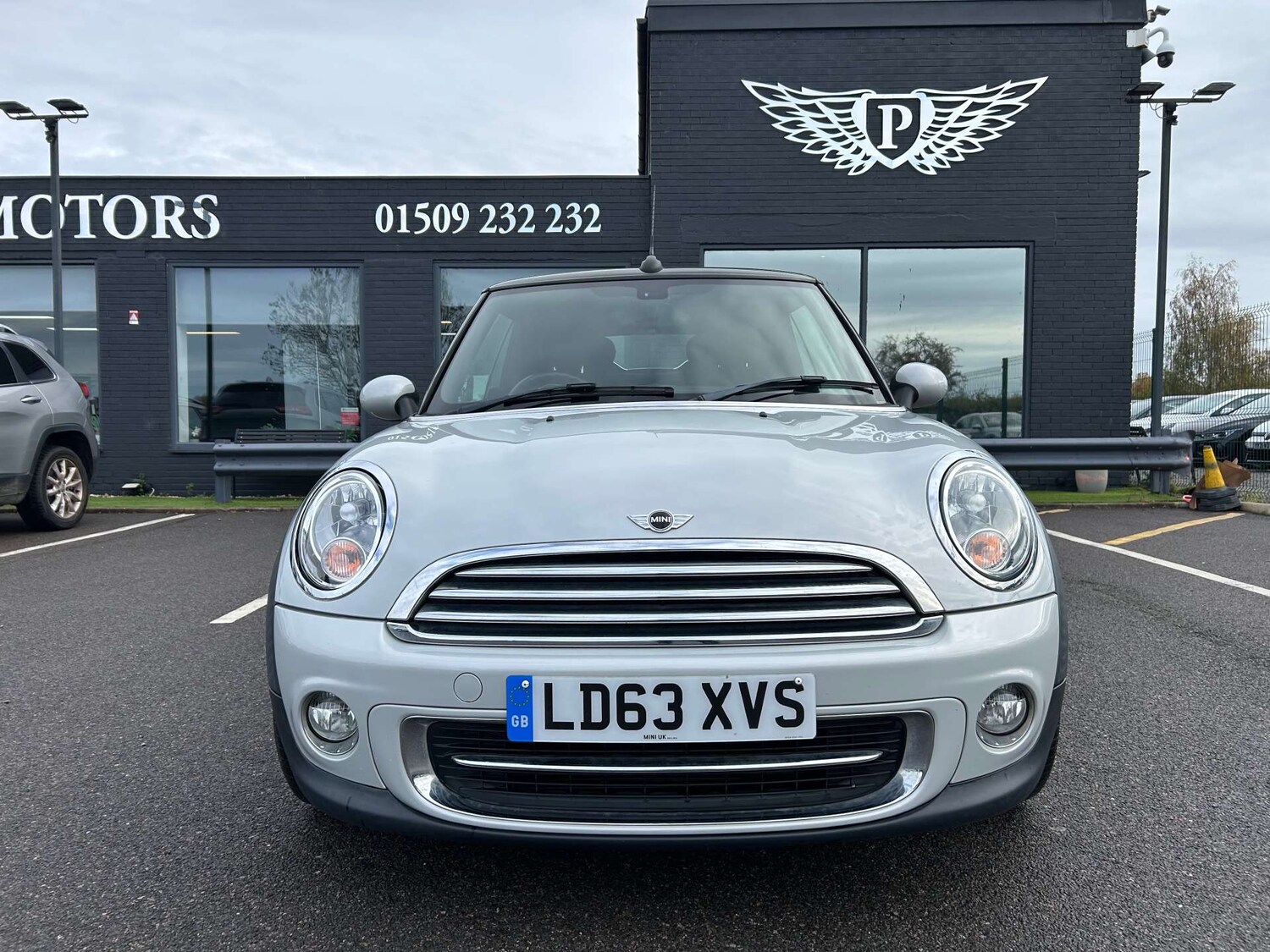 Used MINI Convertible 2014 for sale - 76352633: Photo 3