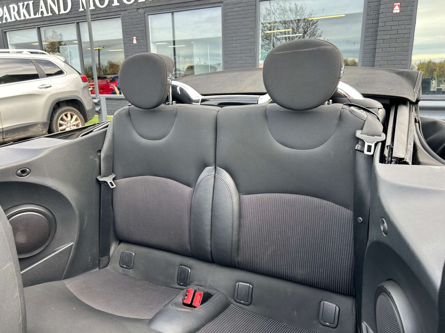 Used MINI Convertible 2014 for sale - 76352633: Photo 49