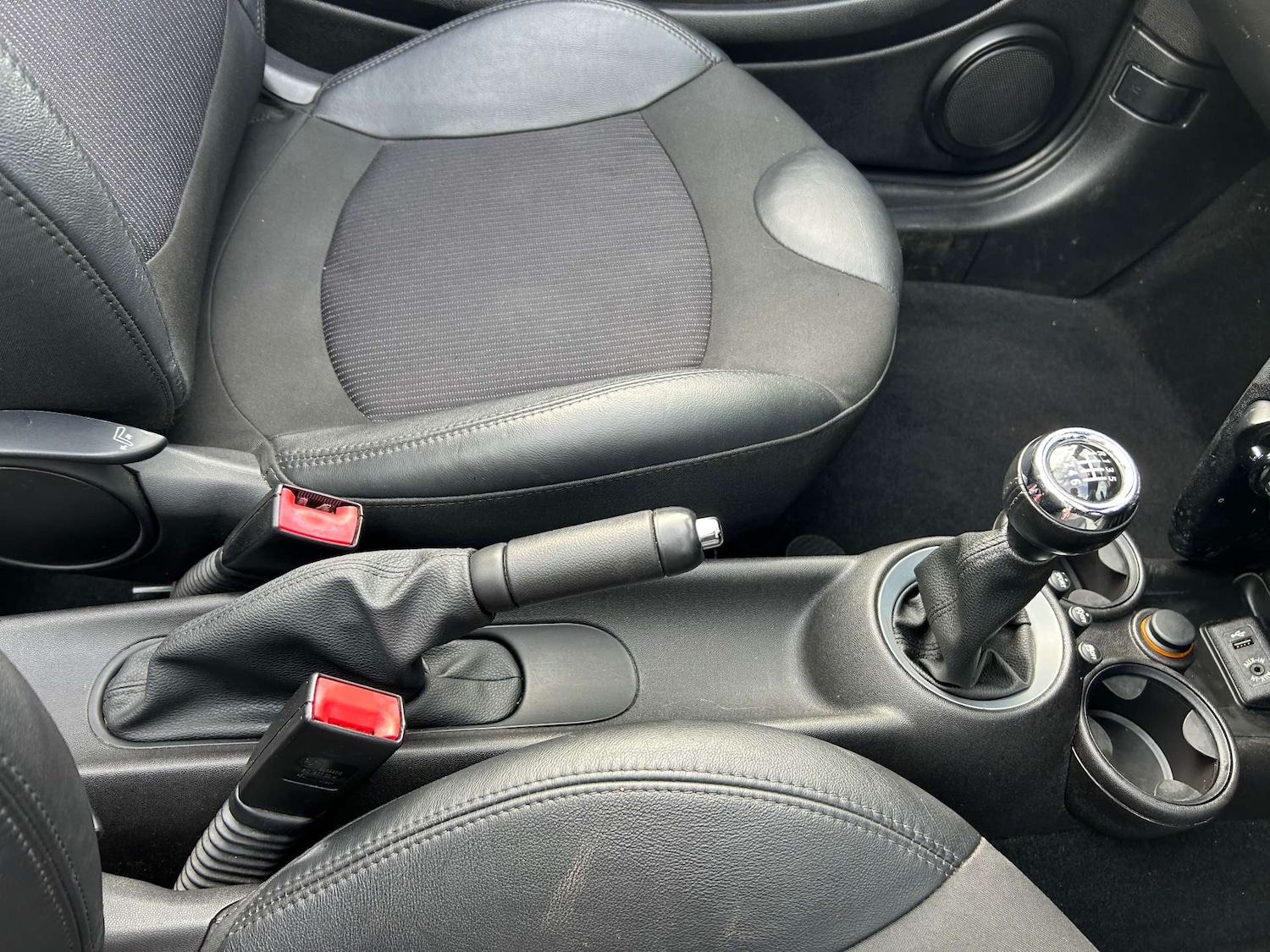 Used MINI Convertible 2014 for sale - 76352633: Photo 51