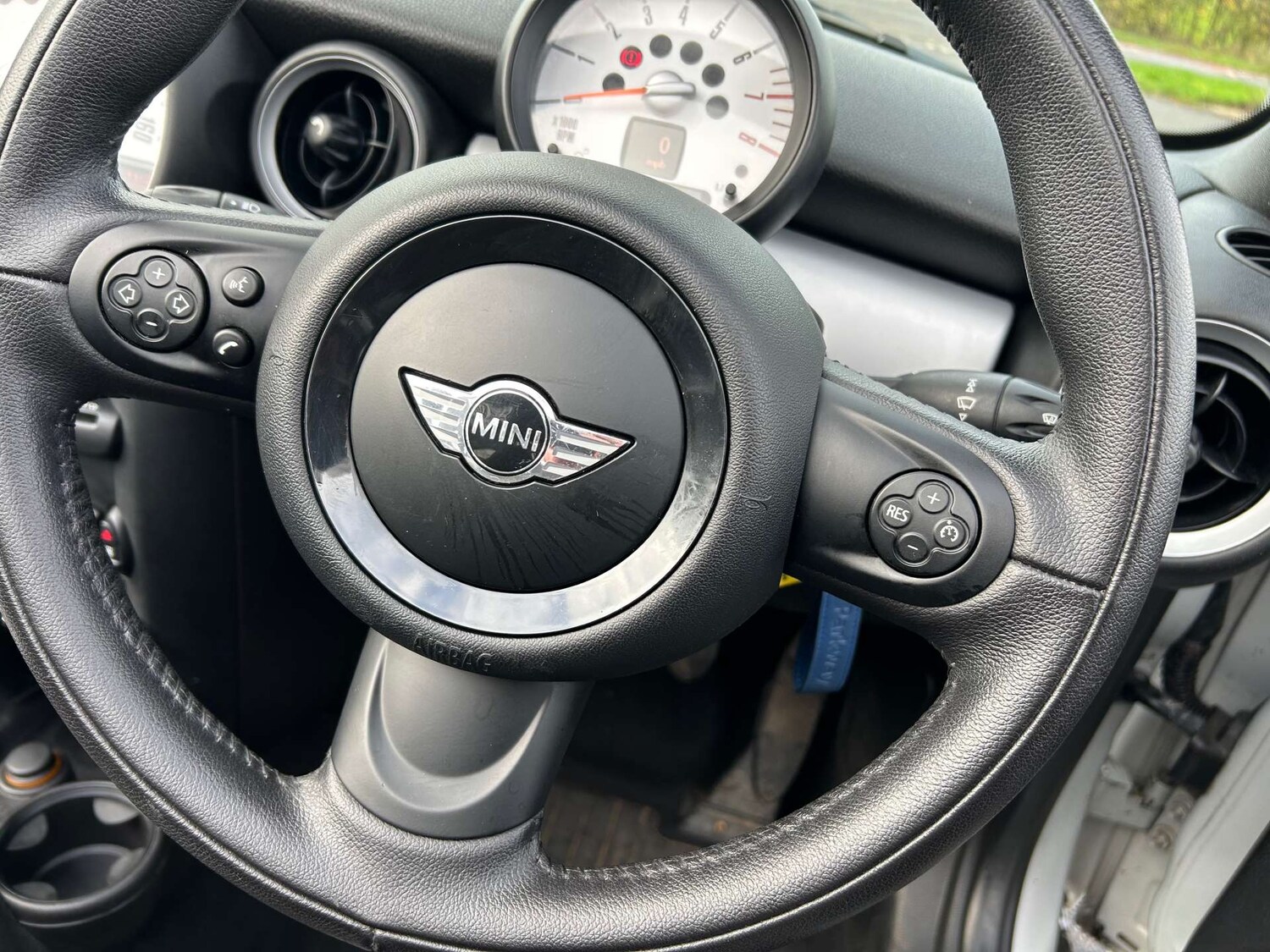 Used MINI Convertible 2014 for sale - 76352633: Photo 52