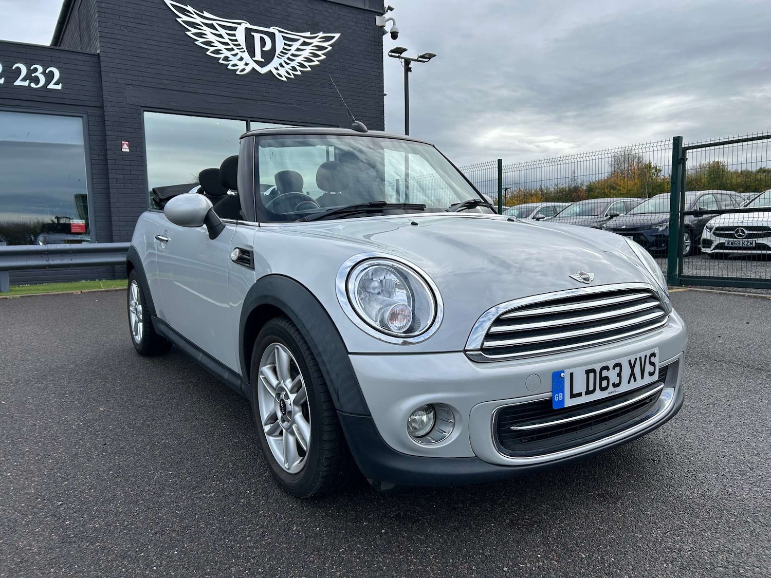 Used MINI Convertible 2014 for sale - 76352633: Photo 55