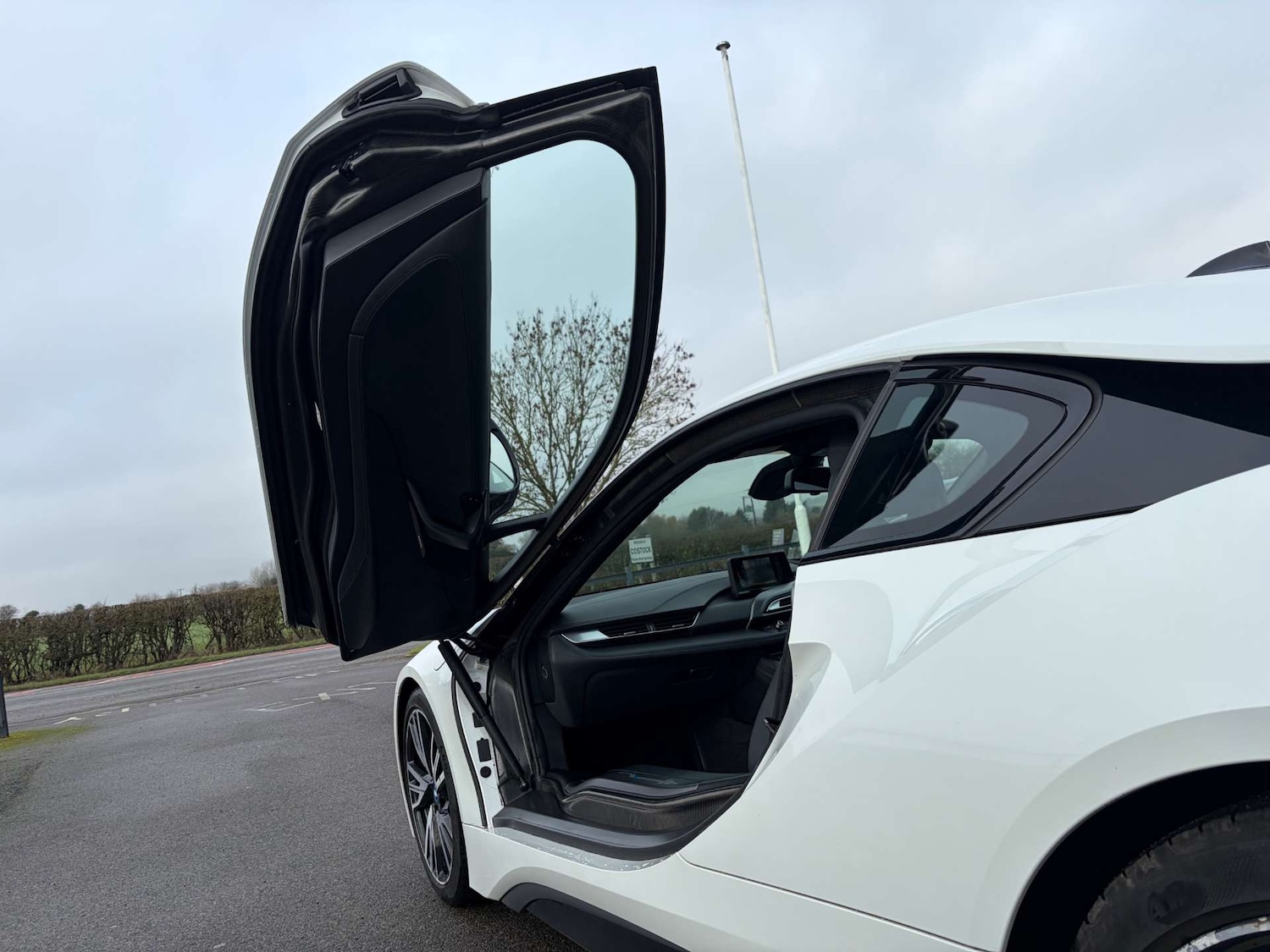 Used BMW i8 2017 for sale - 77434679: Photo 11