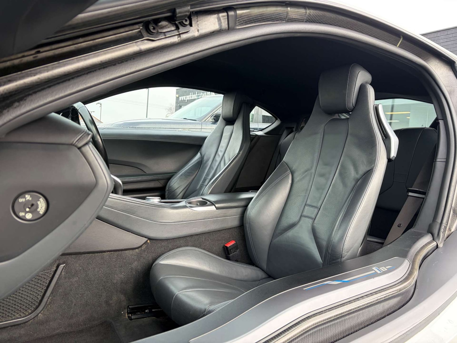 Used BMW i8 2017 for sale - 77434679: Photo 14