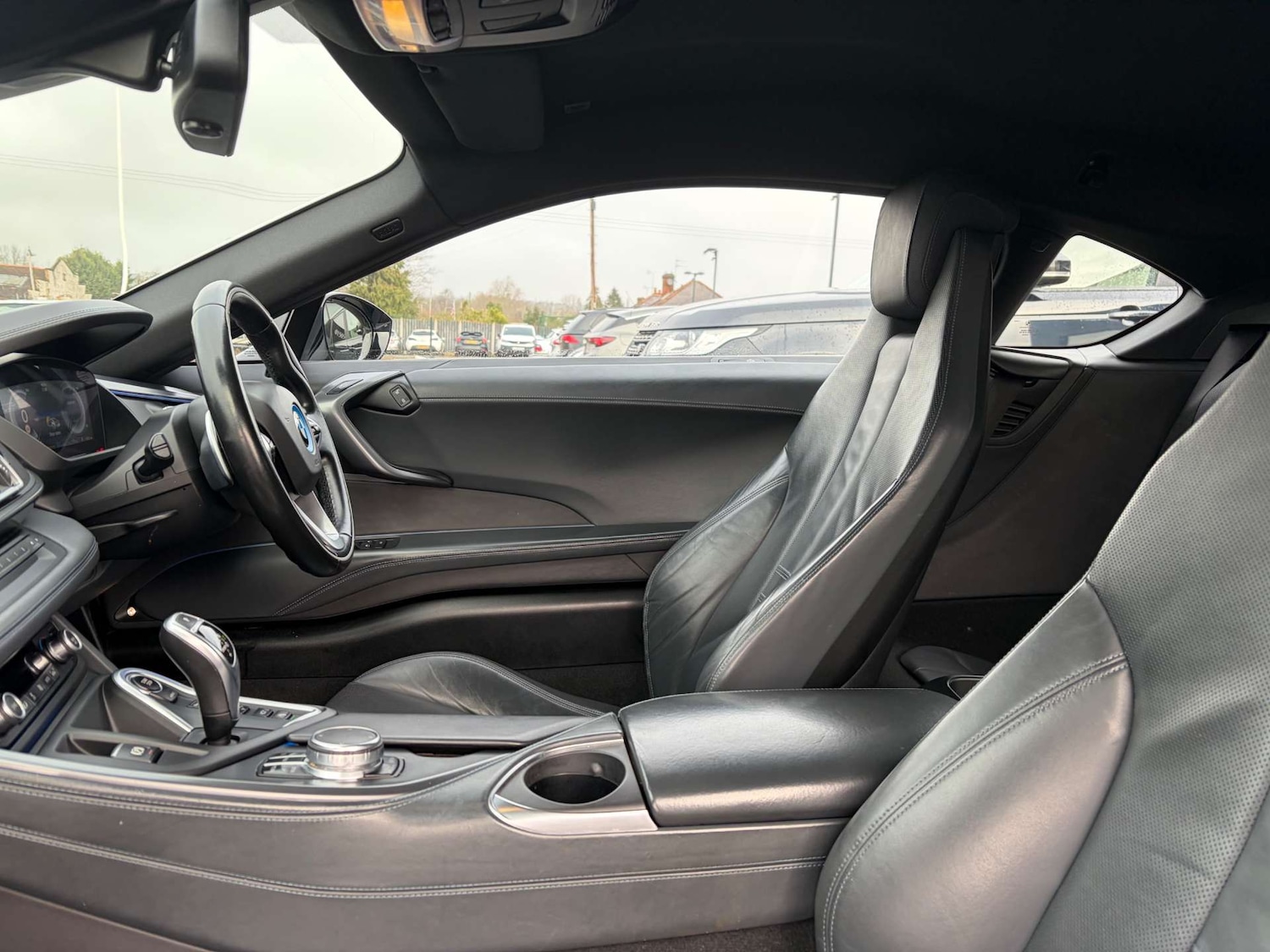 Used BMW i8 2017 for sale - 77434679: Photo 15