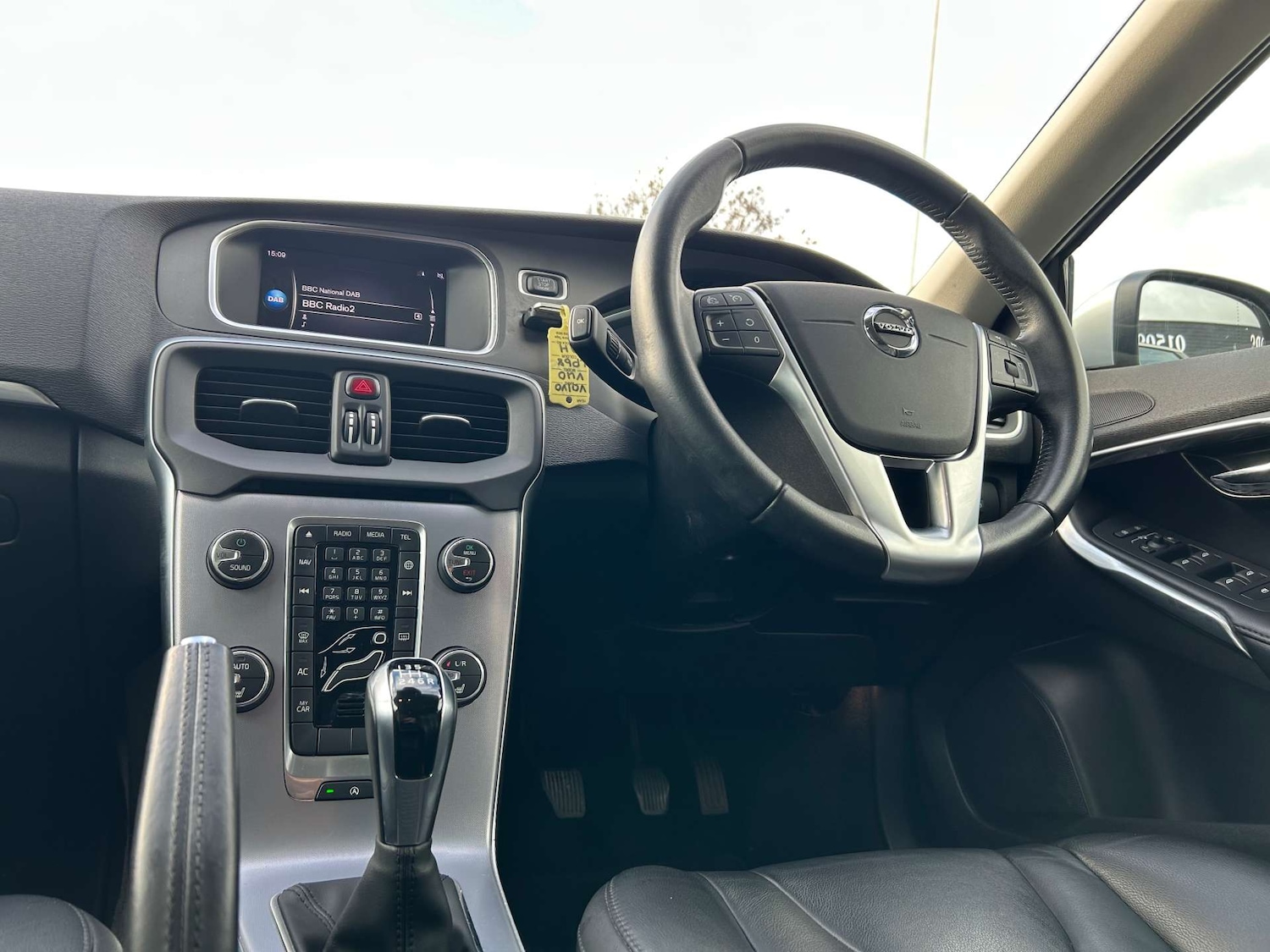 Used Volvo V40 2018 for sale - 77022553: Photo 24