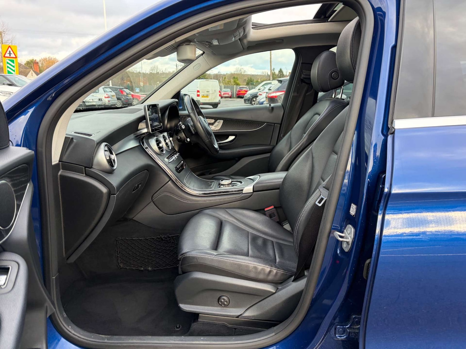 Used Mercedes-Benz GLC 2018 for sale - 77378434: Photo 15