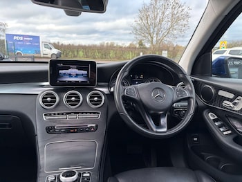 Used Mercedes-Benz GLC 2018 for sale - 77378434: Photo