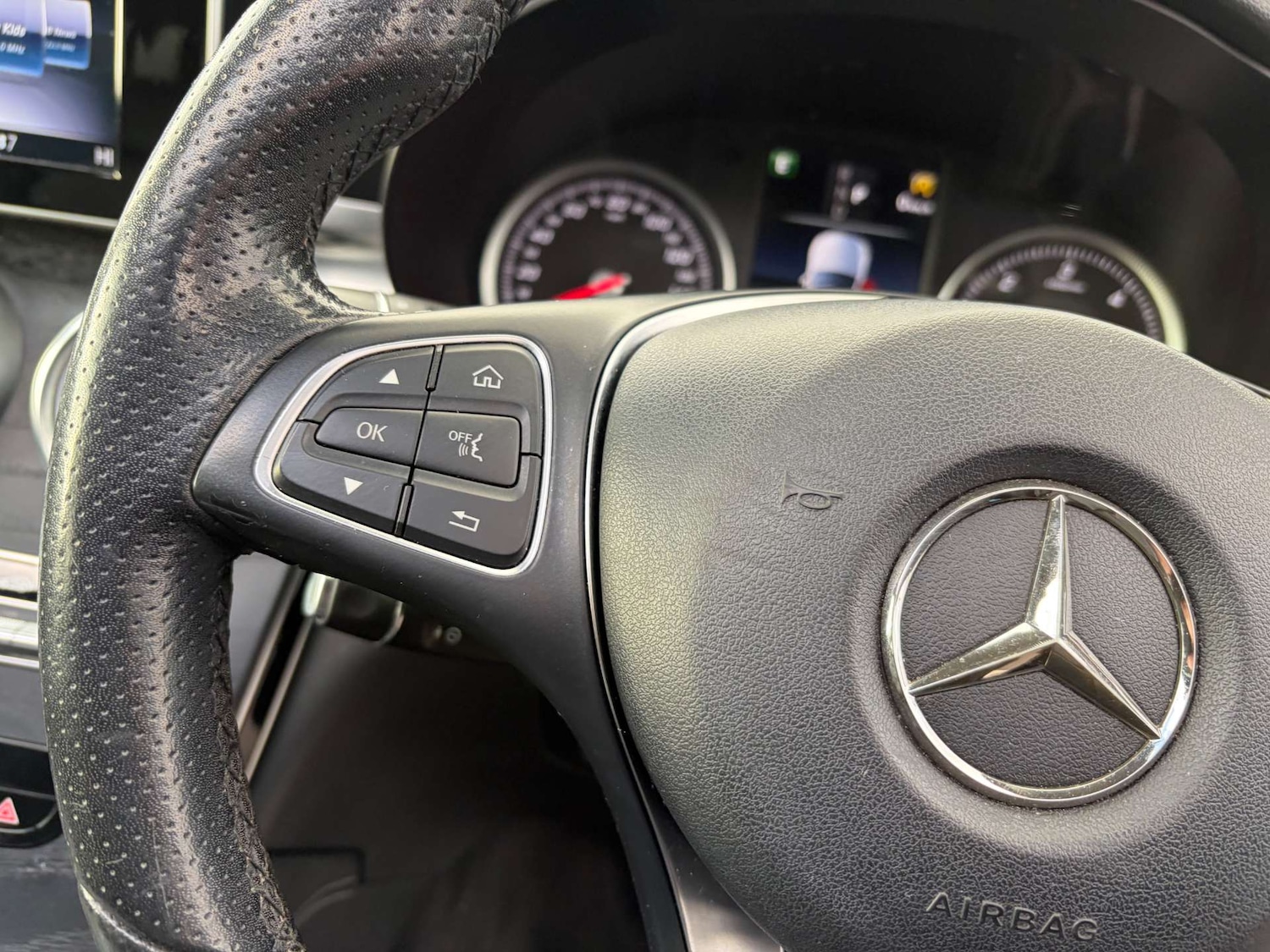 Used Mercedes-Benz GLC 2018 for sale - 77378434: Photo 47