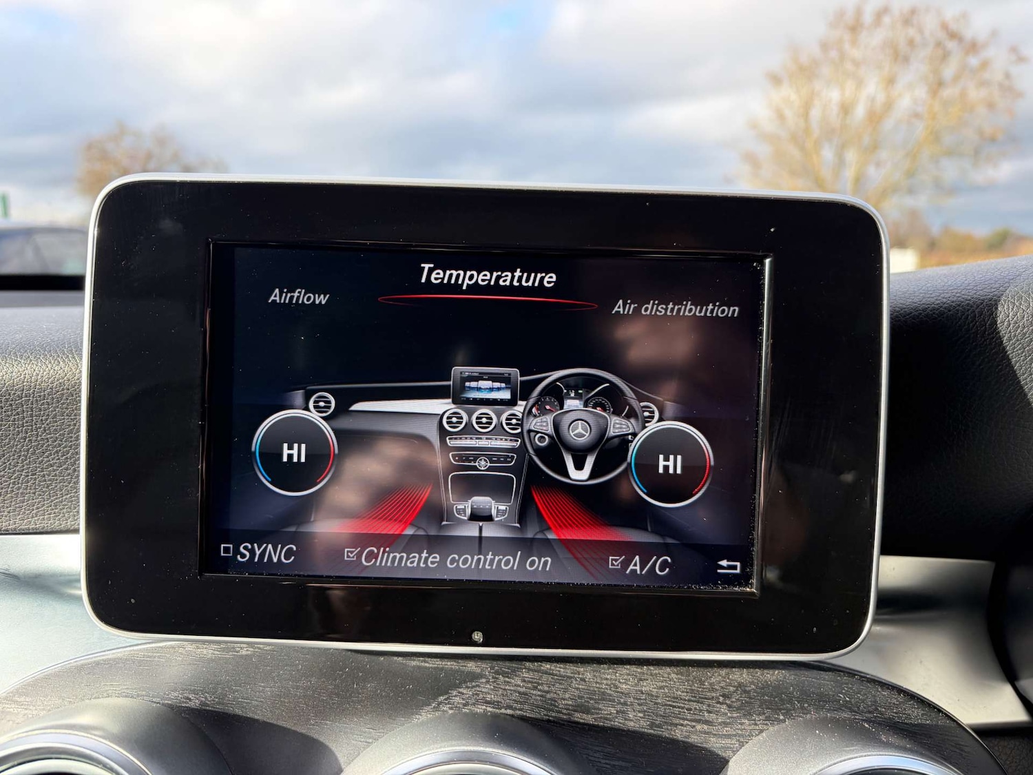 Used Mercedes-Benz GLC 2018 for sale - 77378434: Photo 64