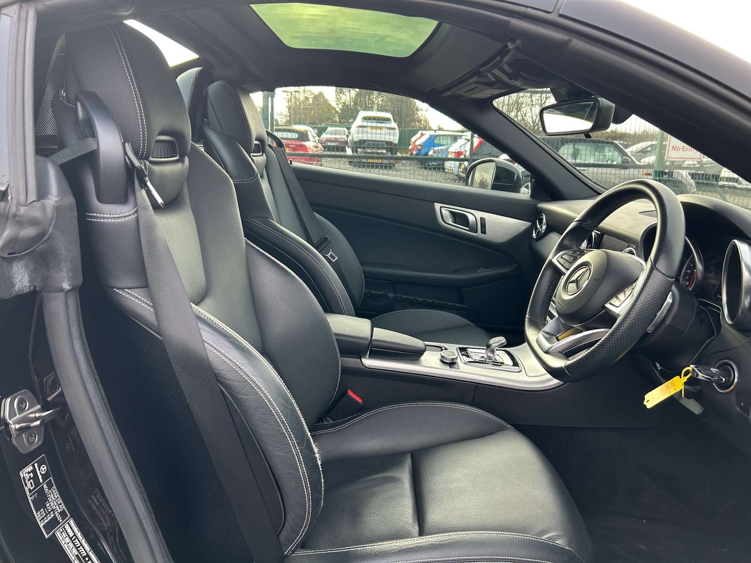 Used Mercedes-Benz SLC 2019 for sale - 76558356: Photo 30