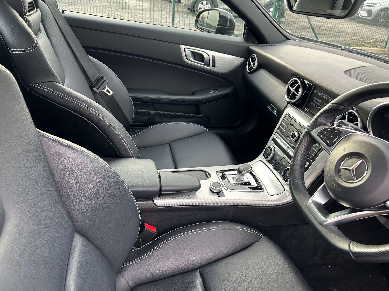 Used Mercedes-Benz SLC 2019 for sale - 76558356: Photo 41