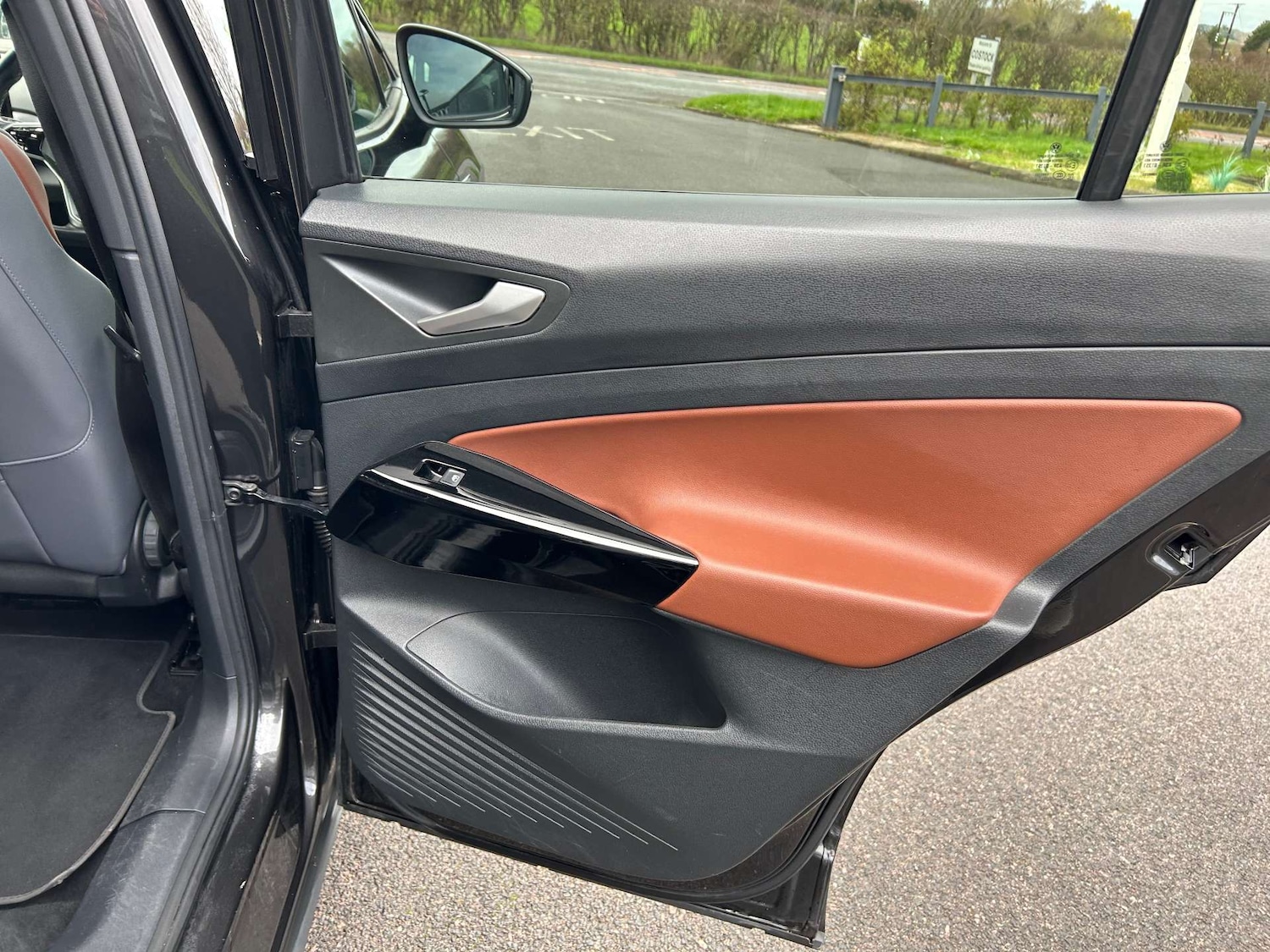 Used Volkswagen ID.4 2021 for sale - 77399711: Photo 27