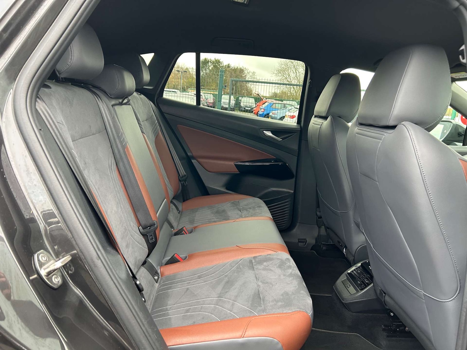 Used Volkswagen ID.4 2021 for sale - 77399711: Photo 30