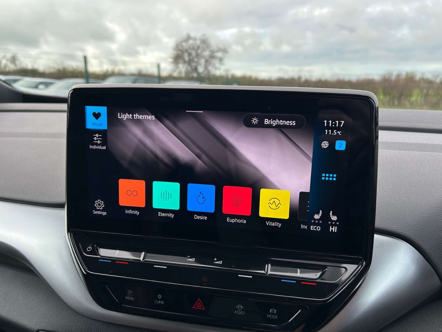 Used Volkswagen ID.4 2021 for sale - 77399711: Photo 57