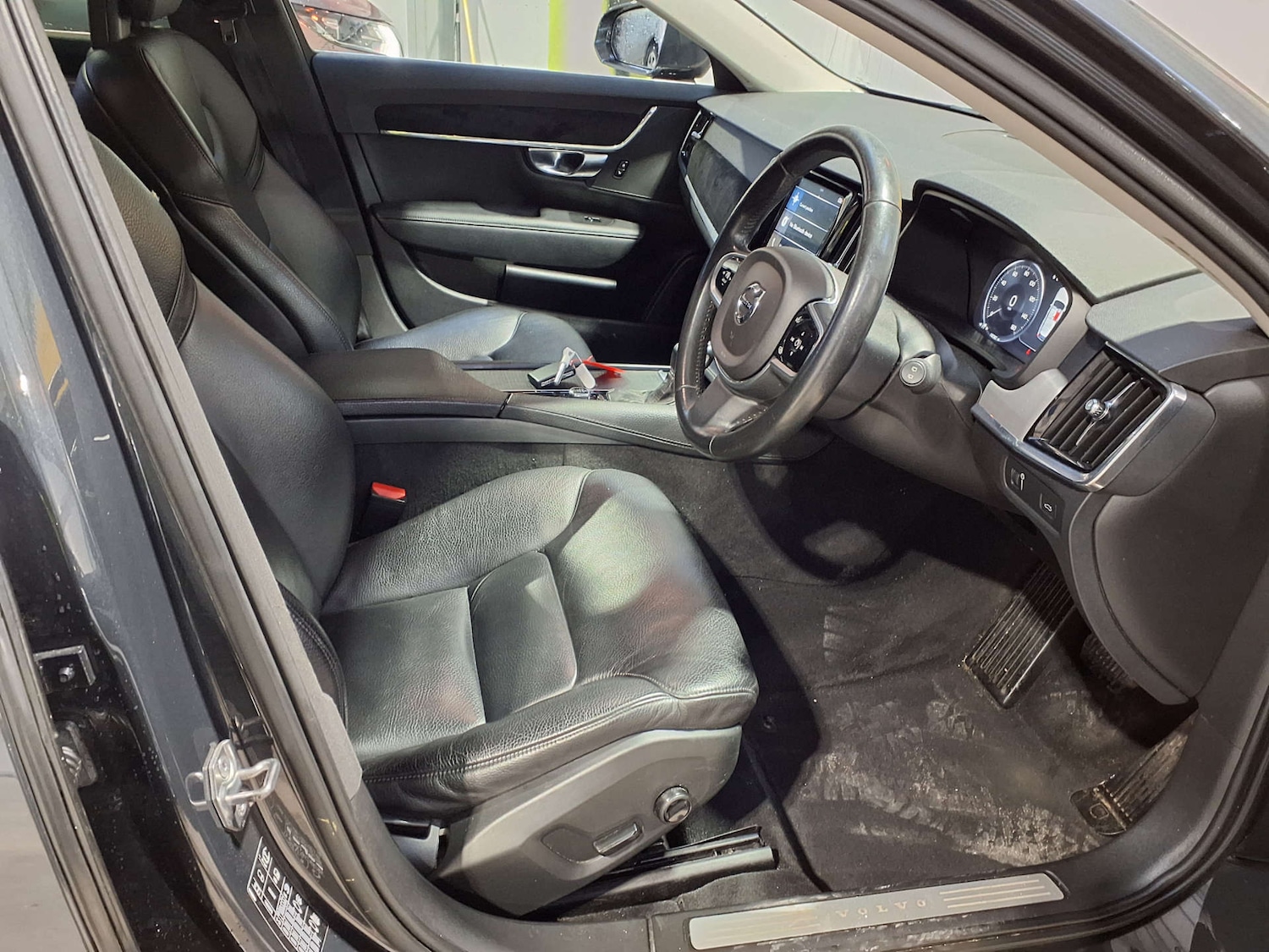 Used Volvo V90 2018 for sale - 77423736: Photo 14