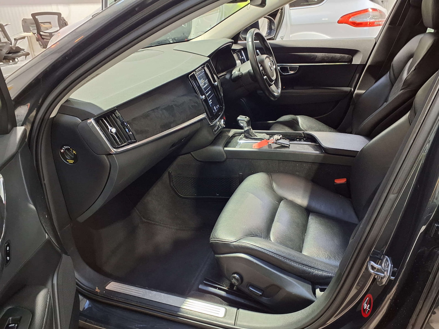 Used Volvo V90 2018 for sale - 77423736: Photo 19