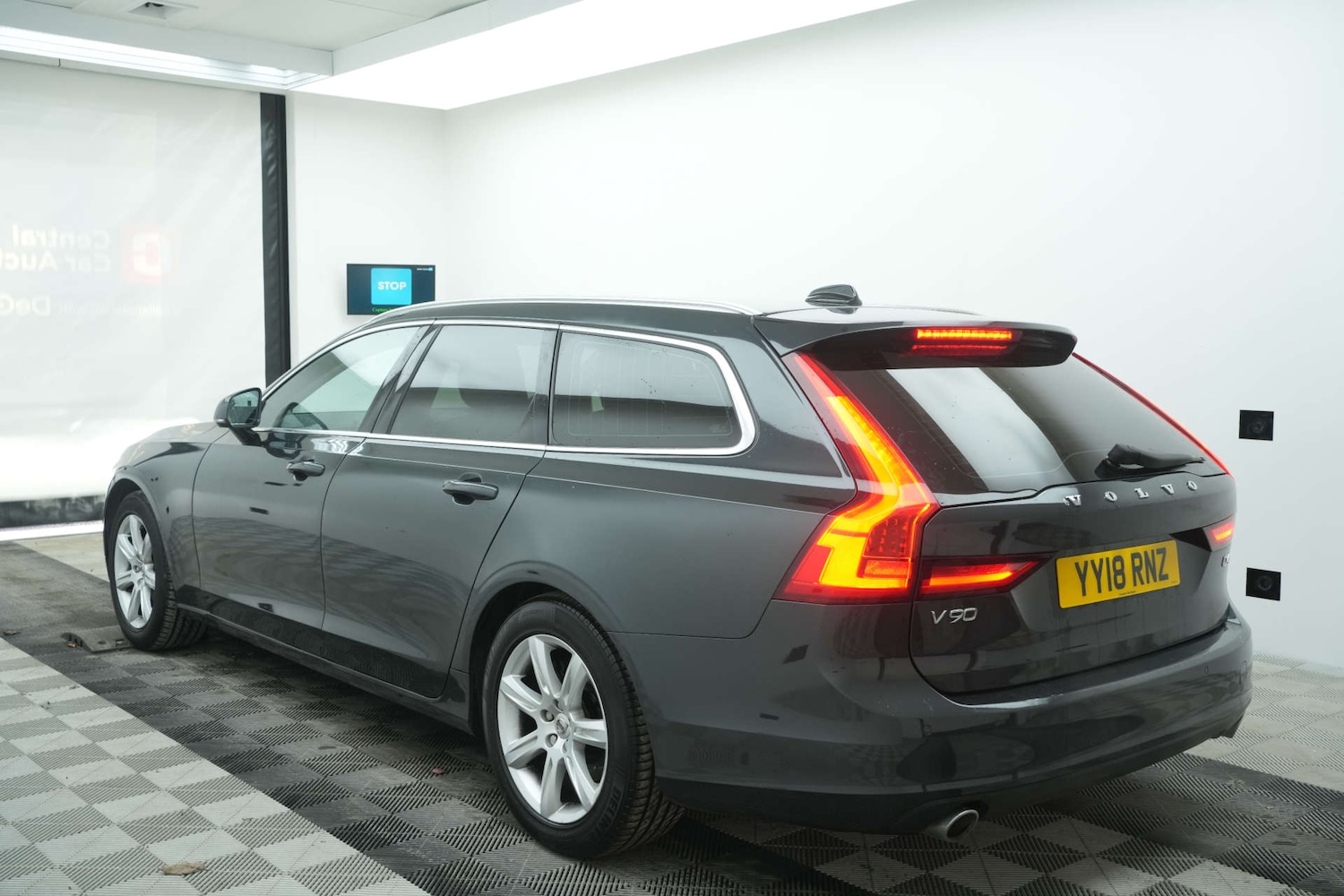 Used Volvo V90 2018 for sale - 77423736: Photo 4