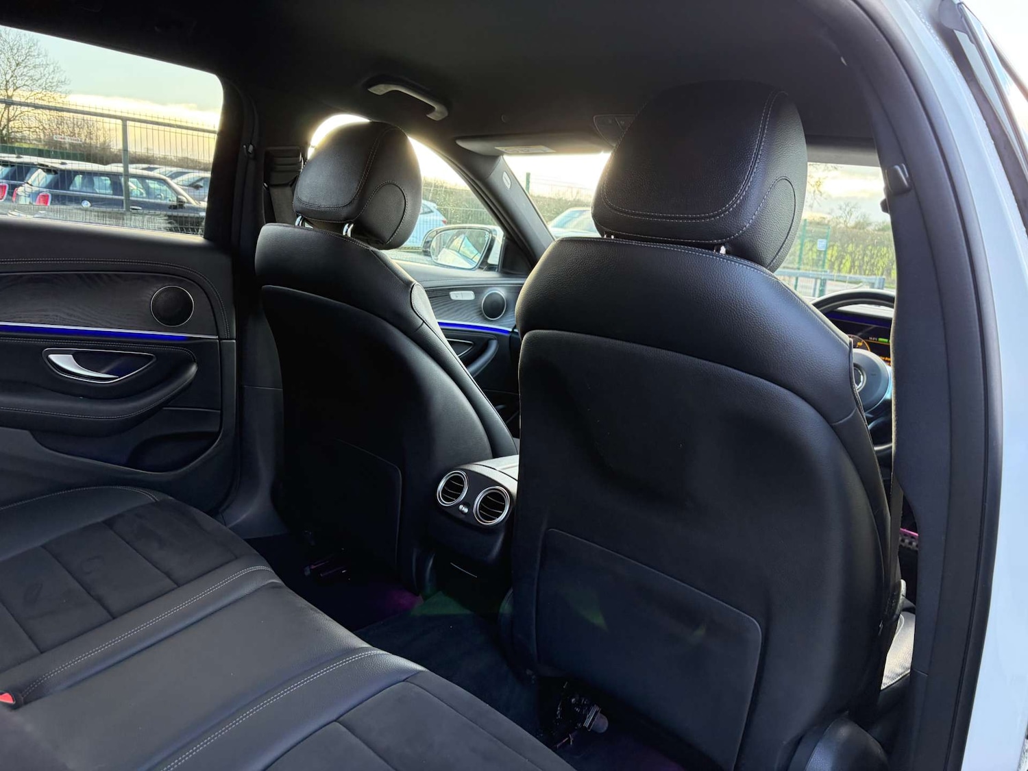 Used Mercedes-Benz E Class 2020 for sale - 77313760: Photo 31