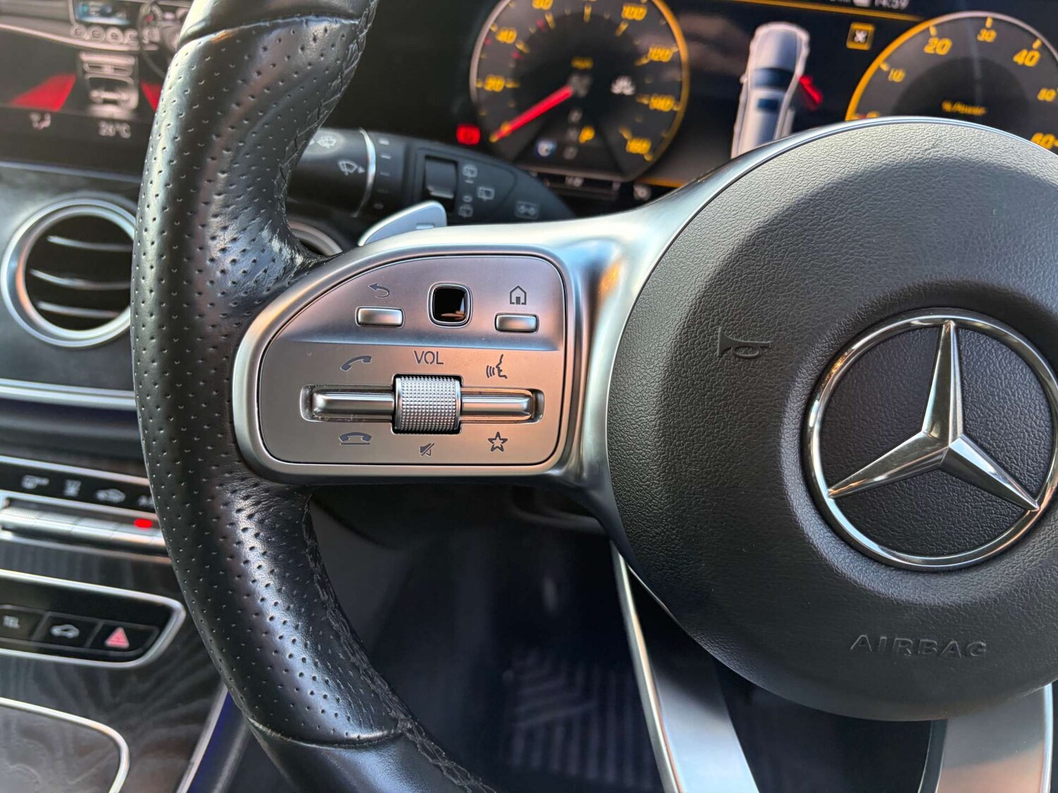 Used Mercedes-Benz E Class 2020 for sale - 77313760: Photo 45