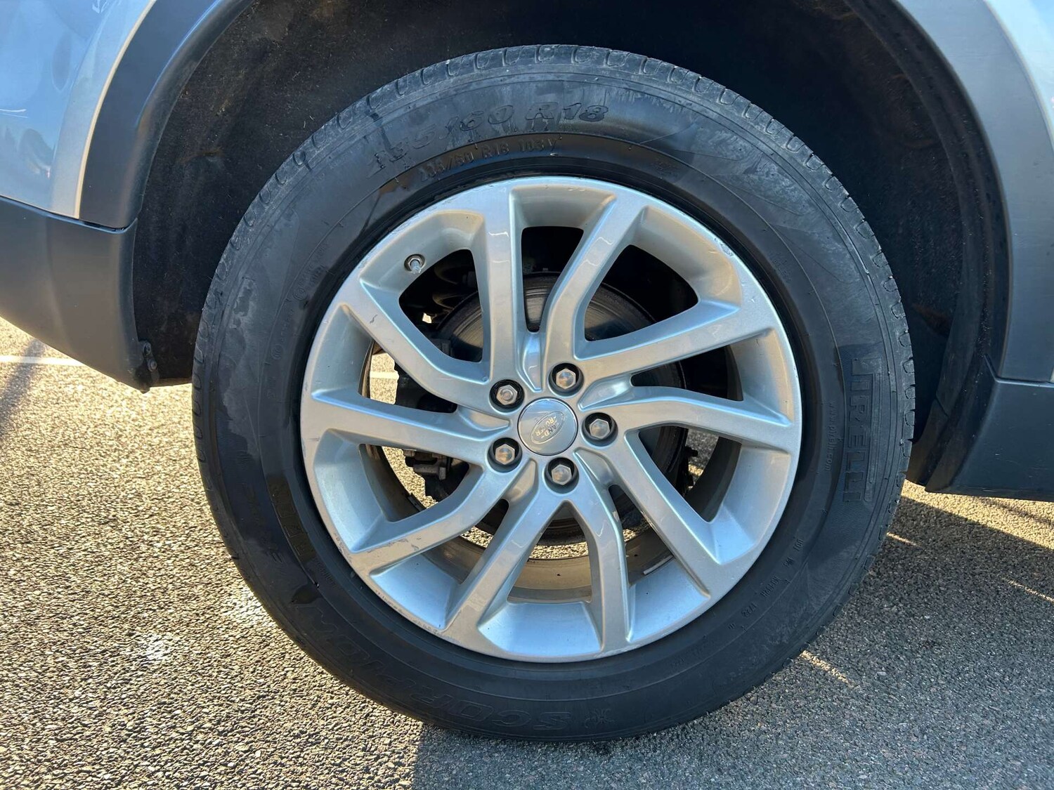 Used Land Rover Discovery Sport 2019 for sale - 76416849: Photo 11