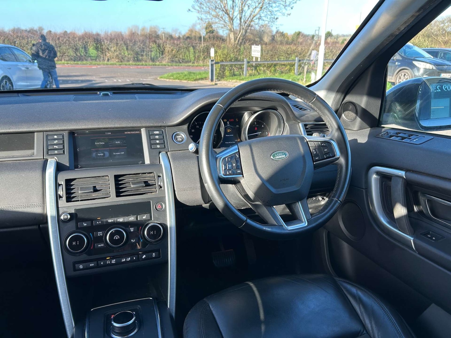 Used Land Rover Discovery Sport 2019 for sale - 76416849: Photo 2