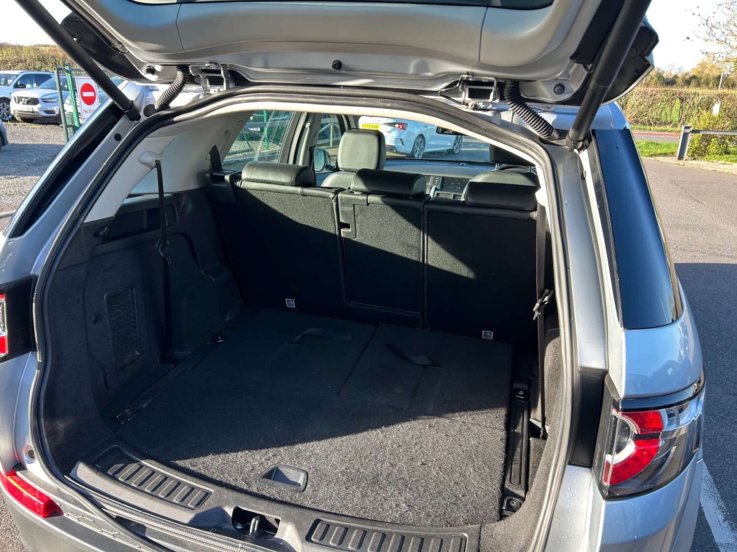 Used Land Rover Discovery Sport 2019 for sale - 76416849: Photo 36