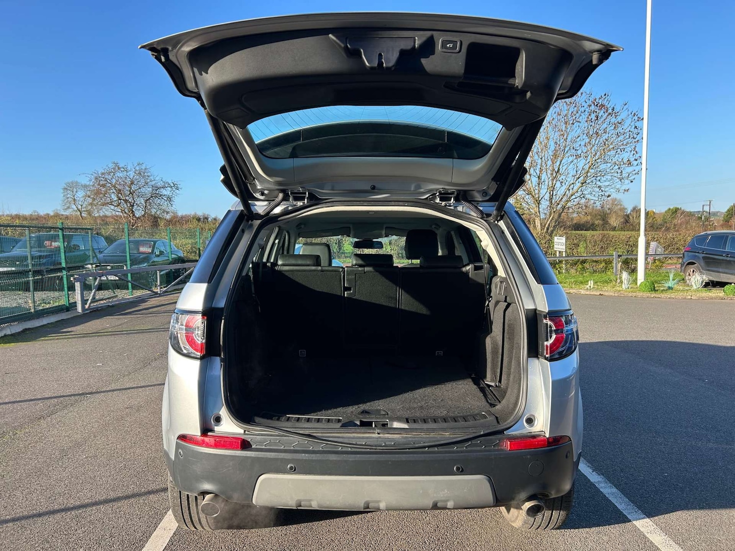 Used Land Rover Discovery Sport 2019 for sale - 76416849: Photo 43