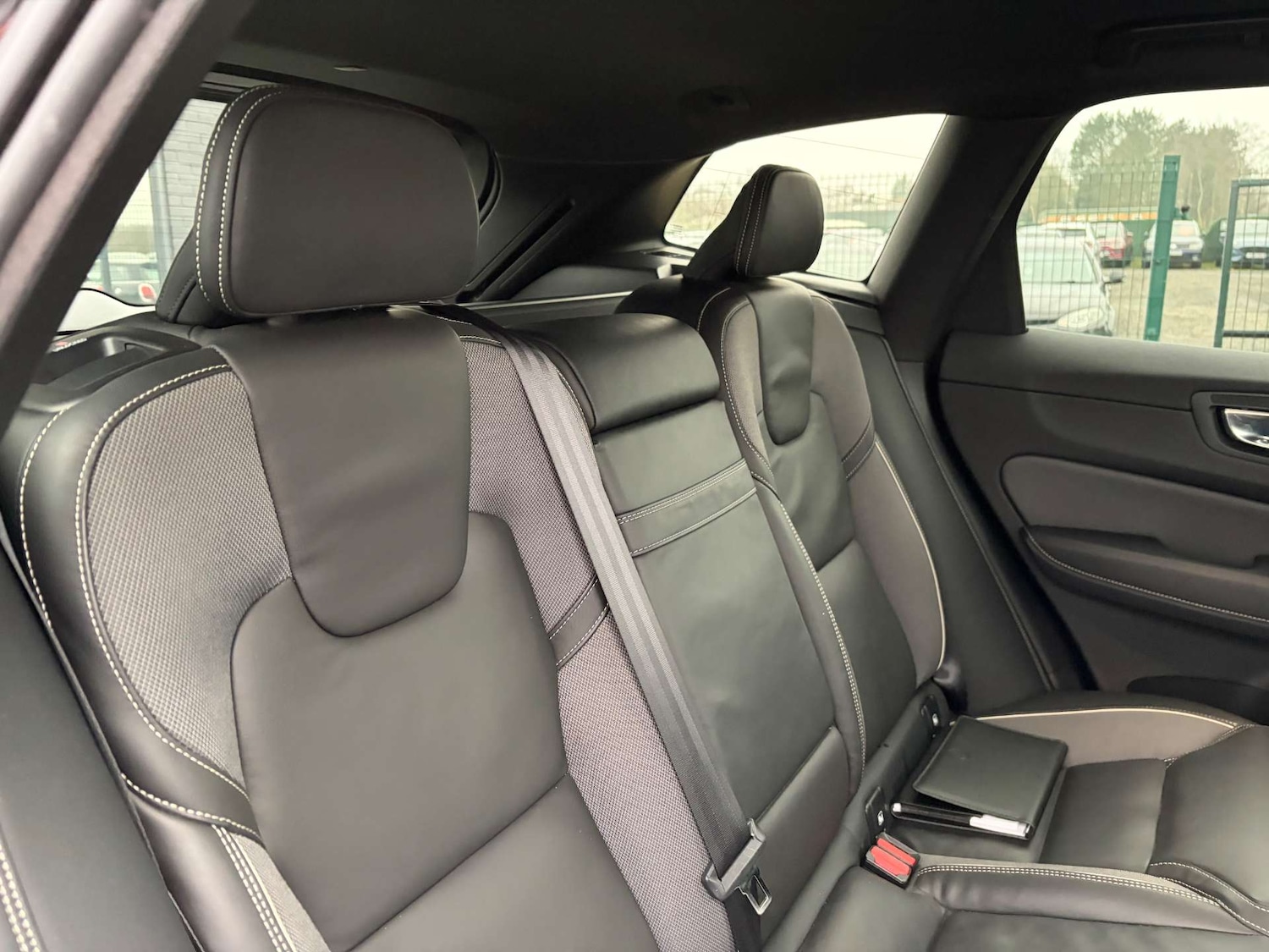 Used Volvo XC60 2020 for sale - 77026732: Photo 32